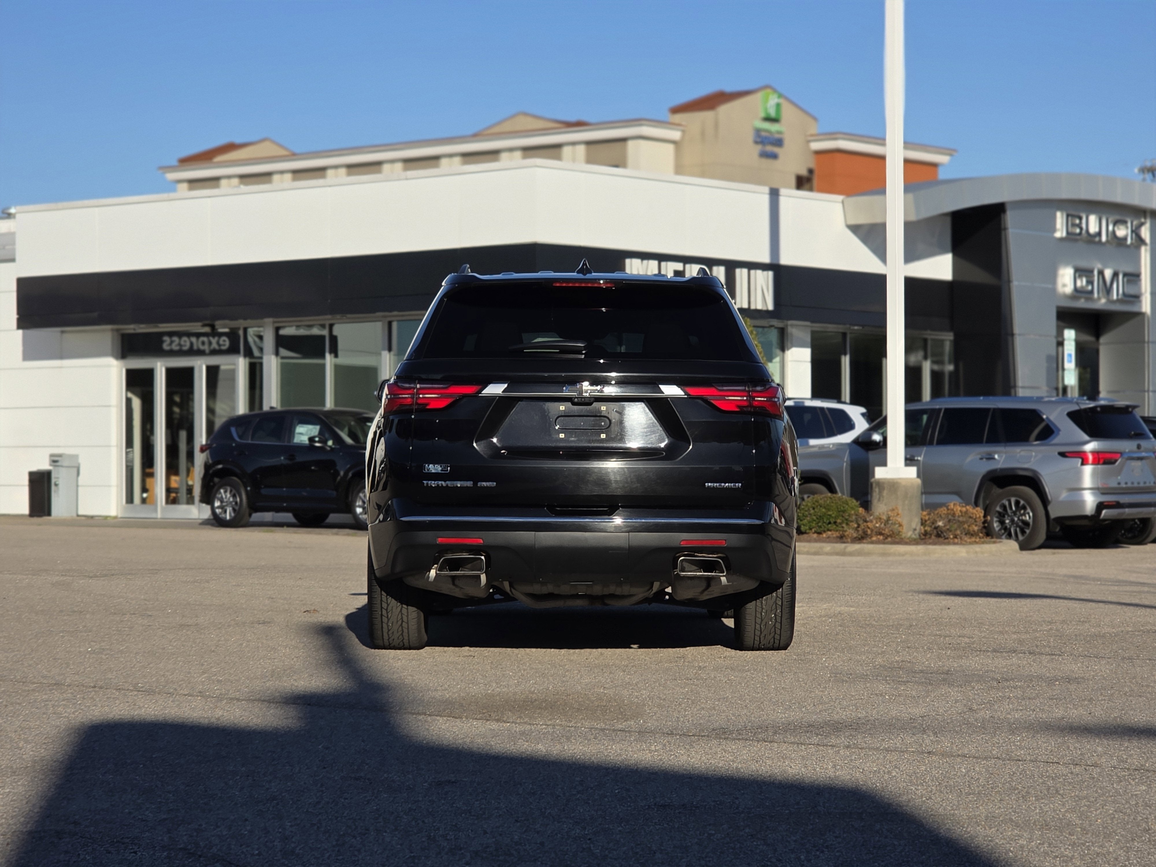 2023 Chevrolet Traverse Premier