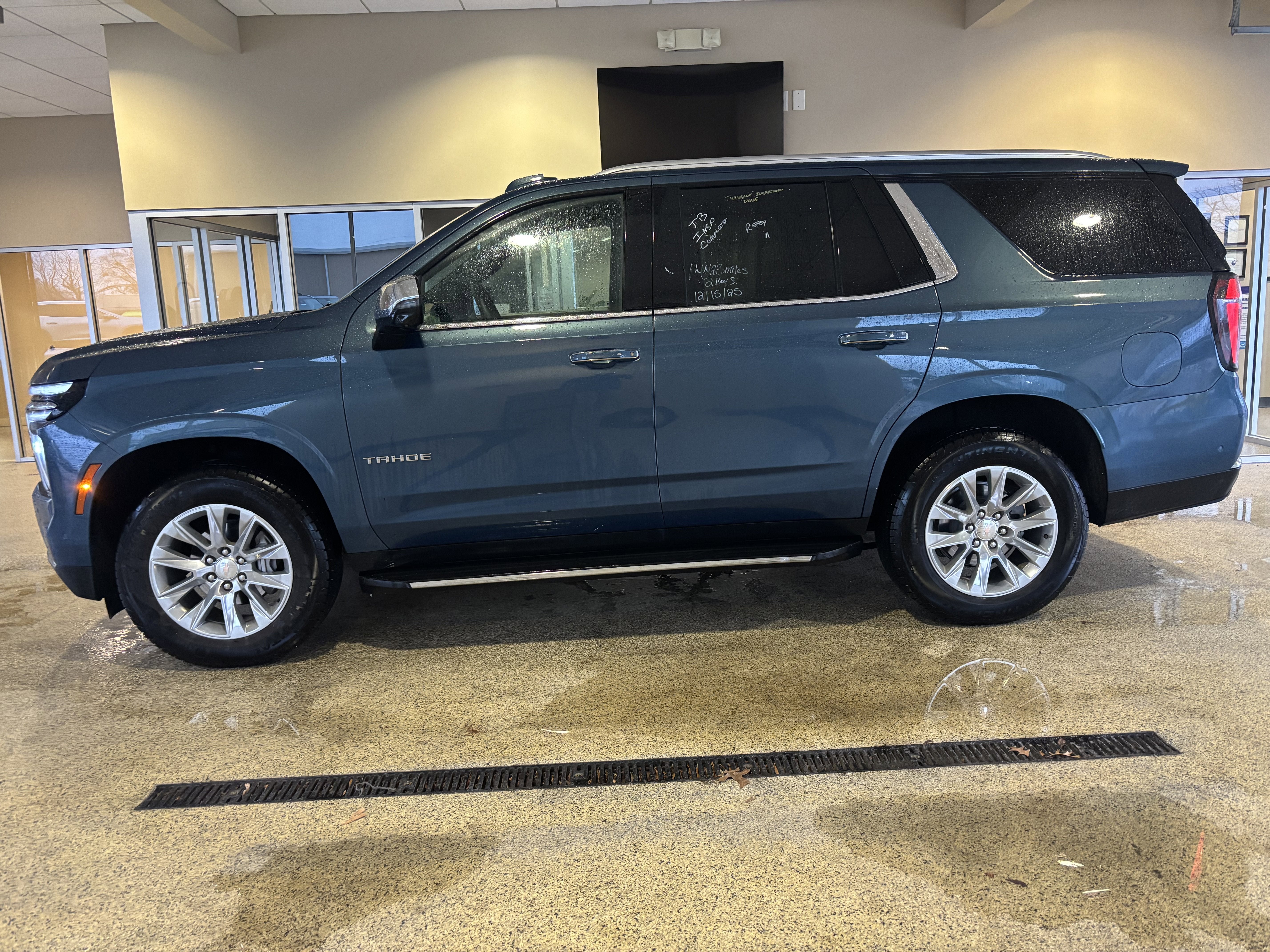 2025 Chevrolet Tahoe Premier