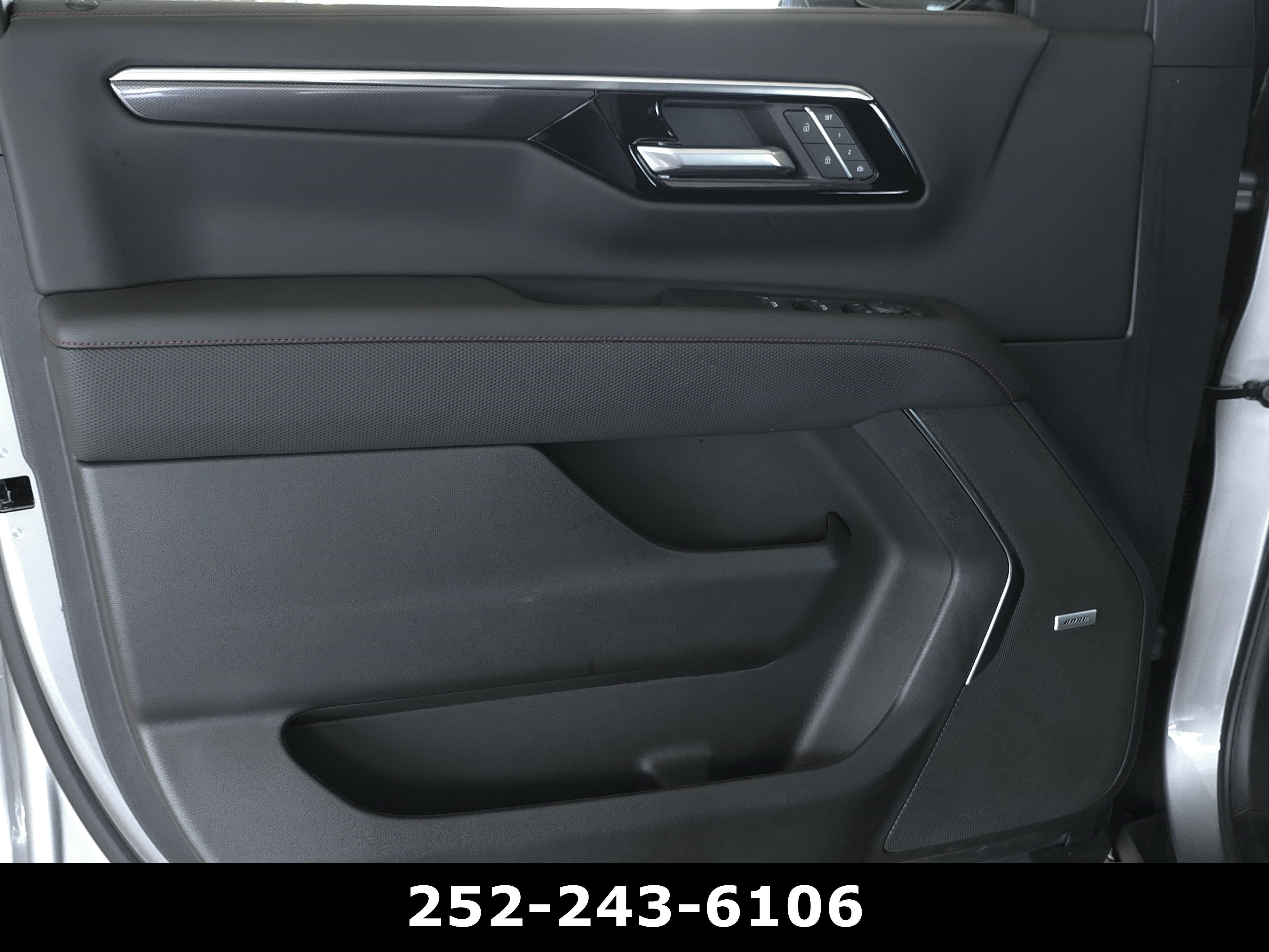 2025 Chevrolet Tahoe RST