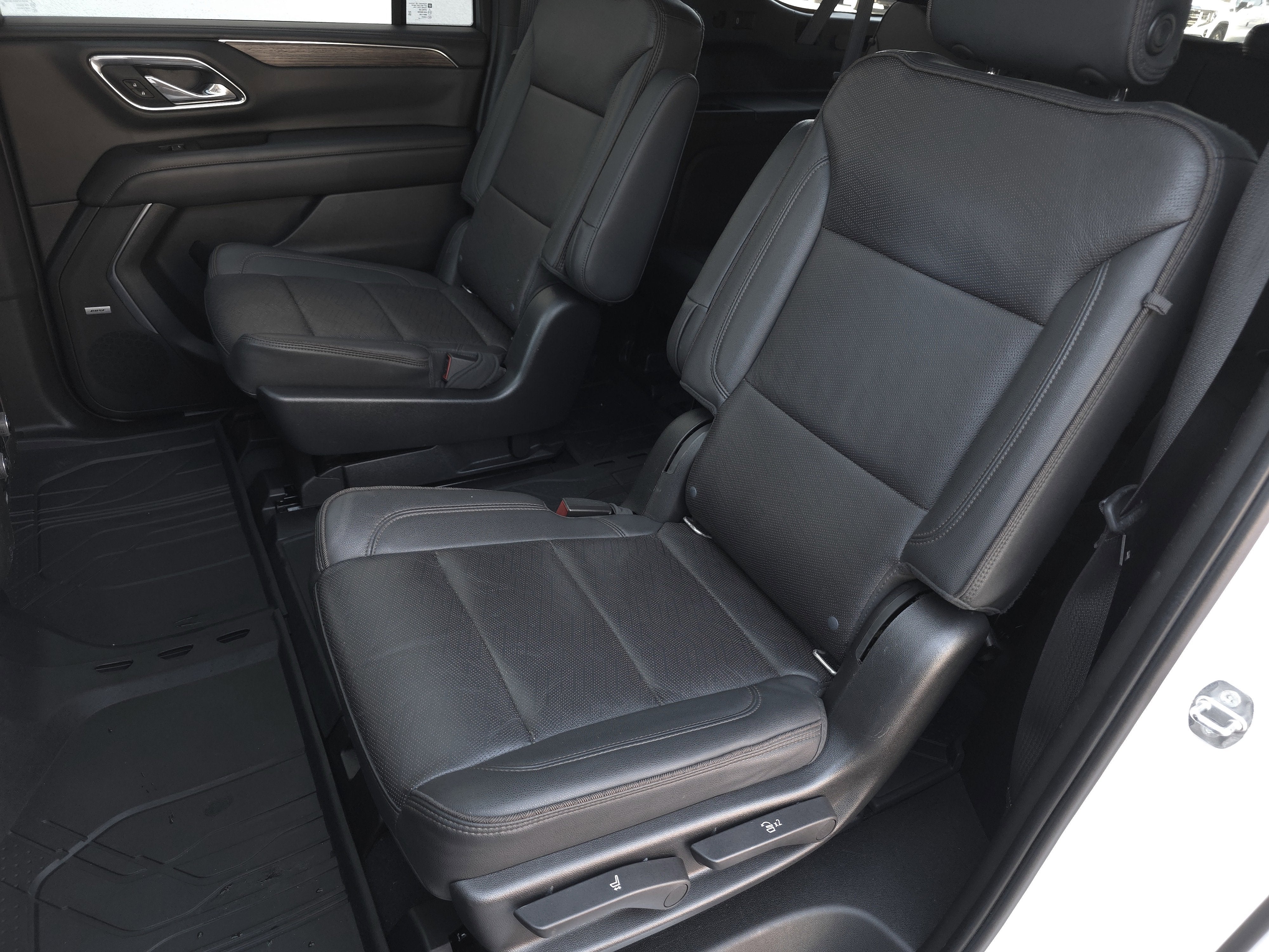 2021 Chevrolet Suburban High Country