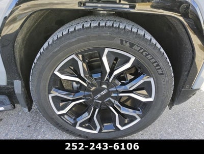 2024 GMC Sierra EV Denali Edition 1