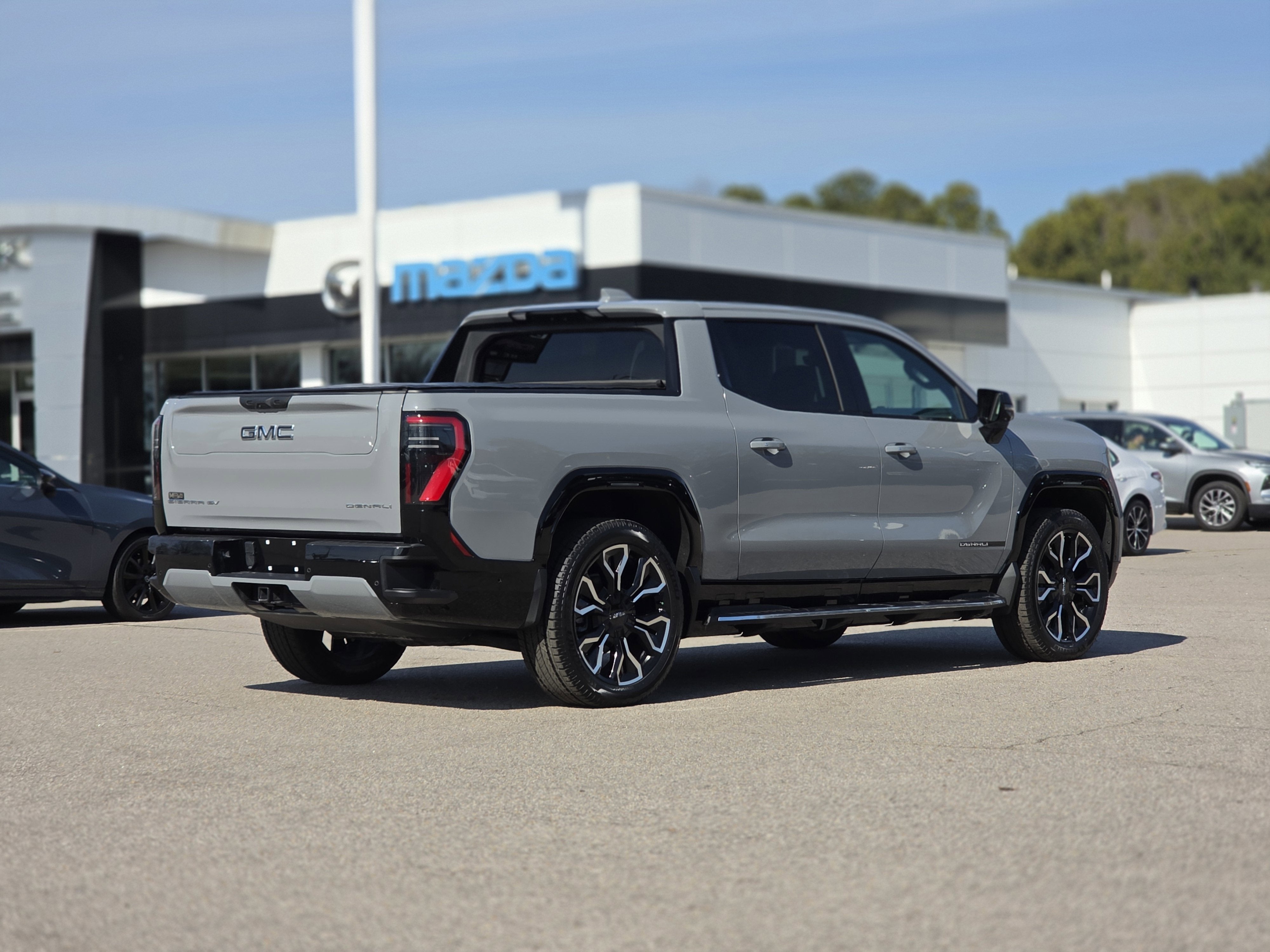 2024 GMC Sierra EV Denali Edition 1