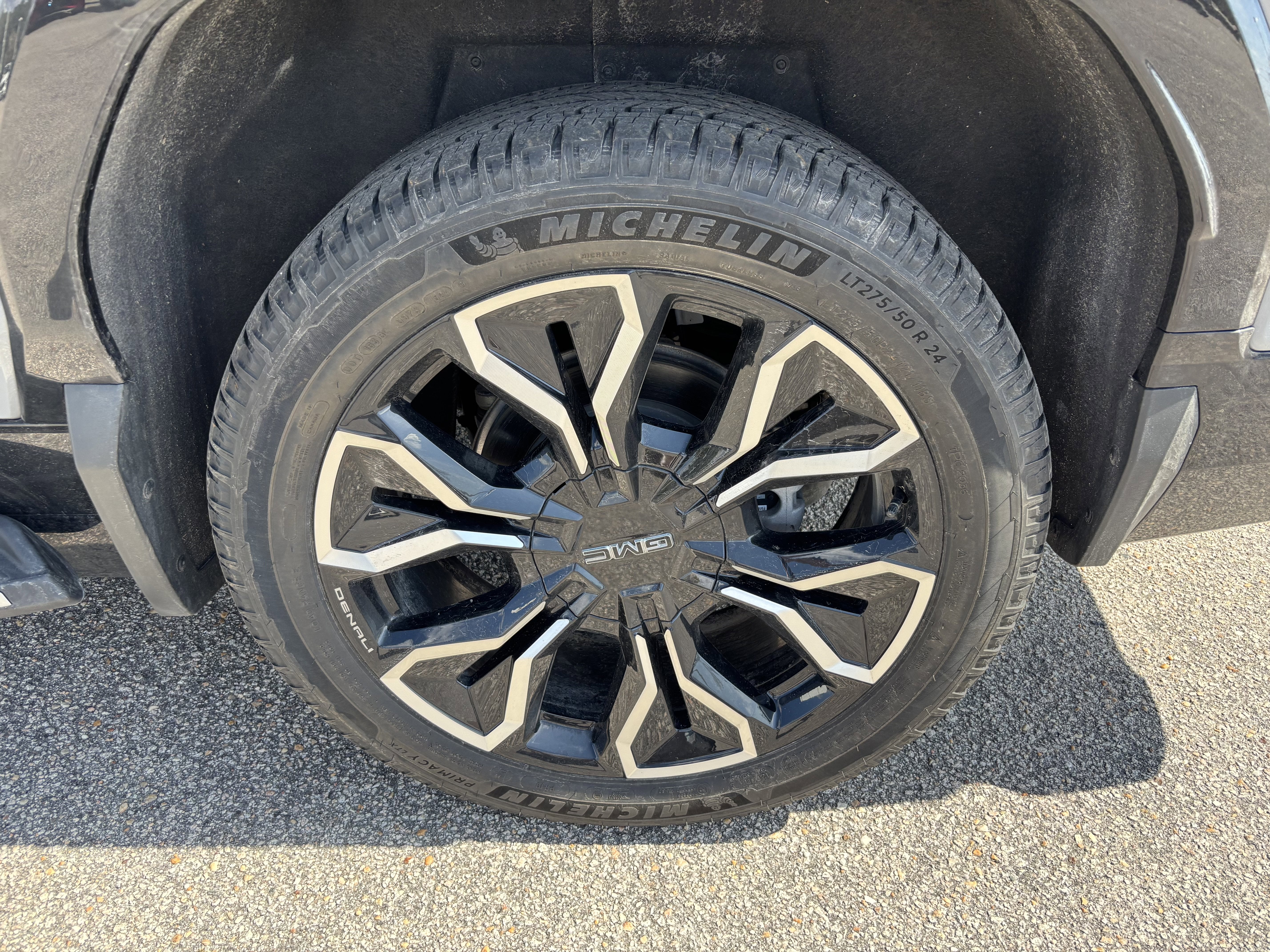 2024 GMC Sierra EV Denali Edition 1