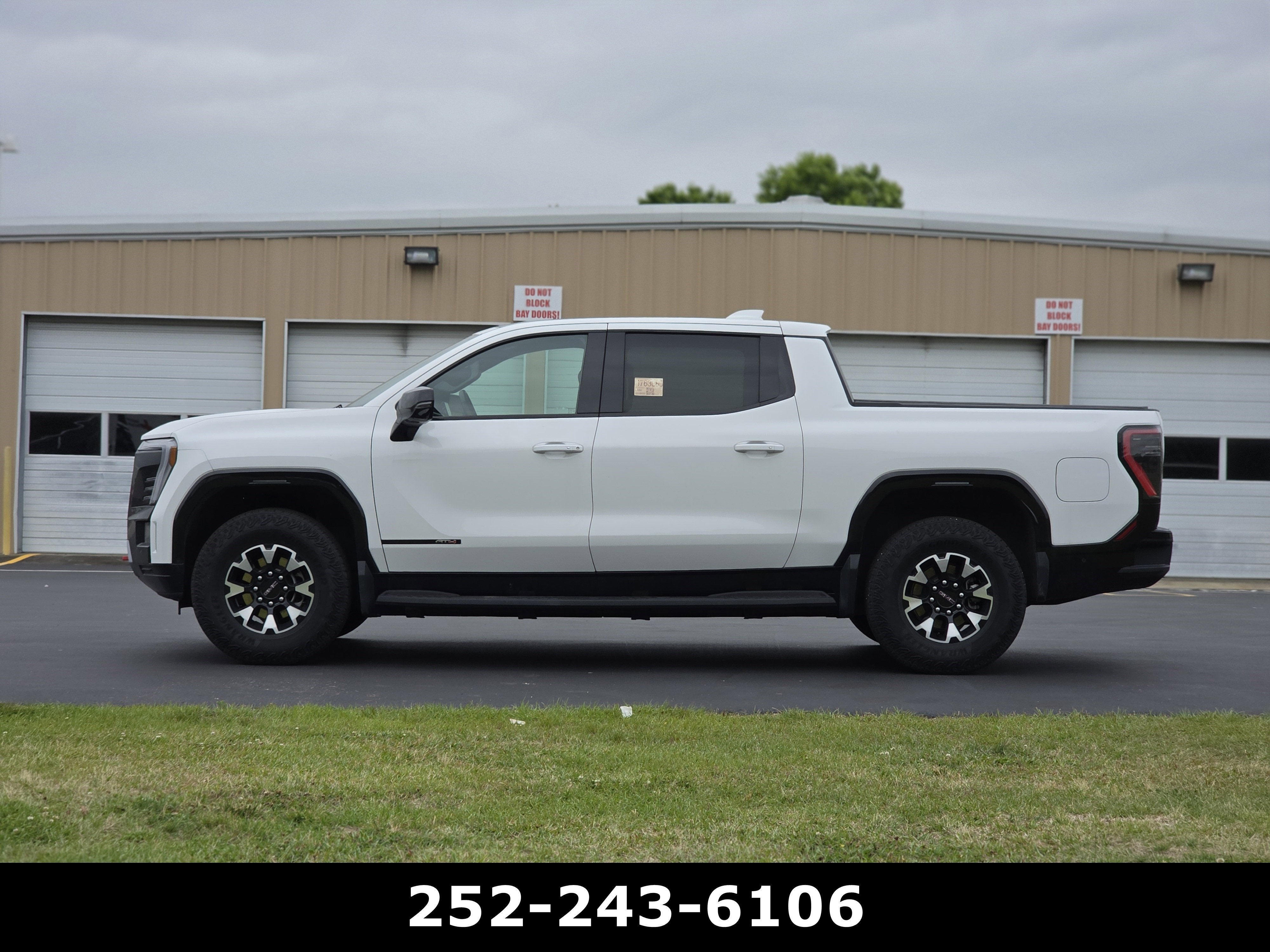 2026 GMC Sierra EV AT4 Max Range