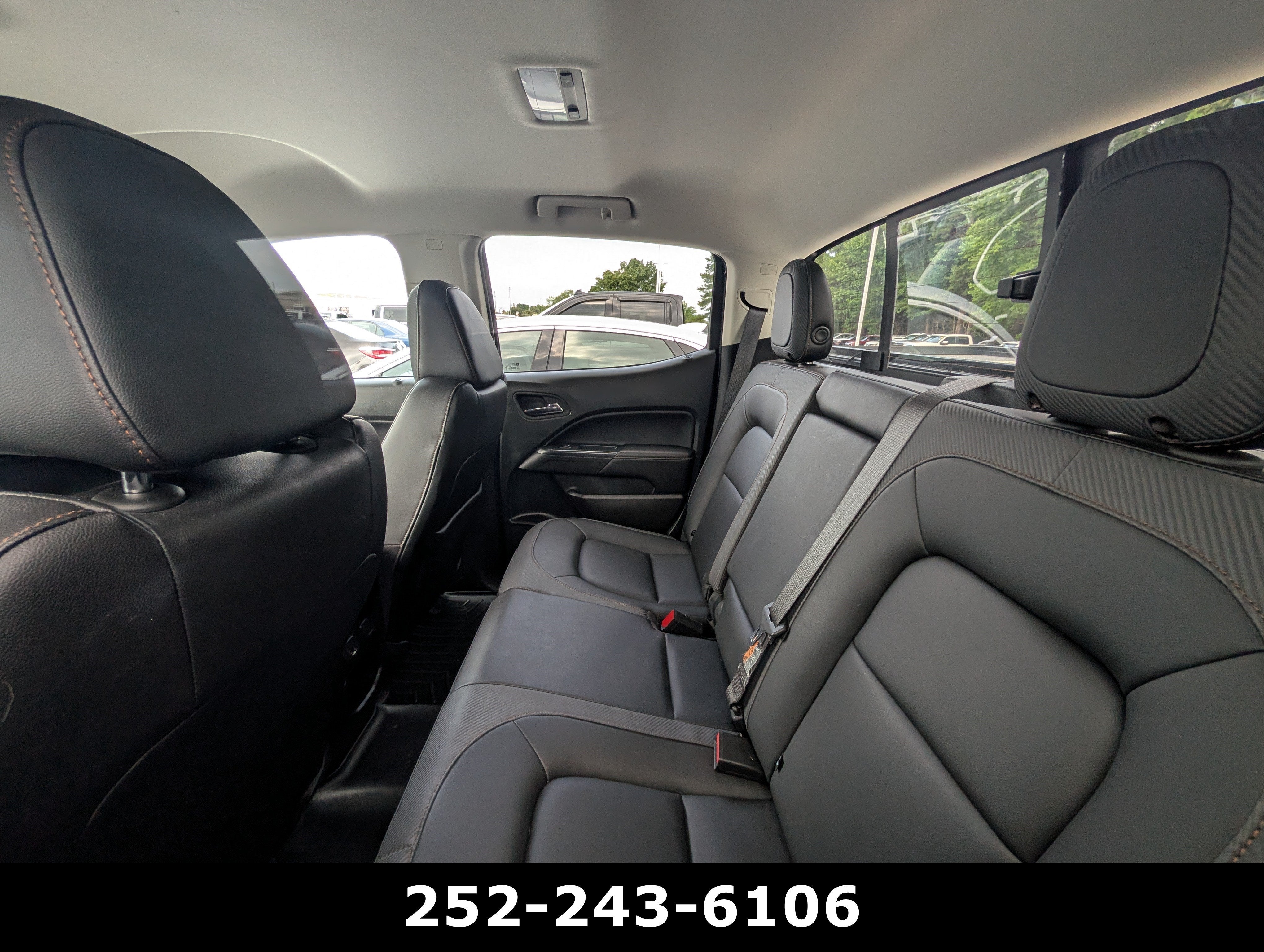 2022 GMC Canyon AT4 - Leather