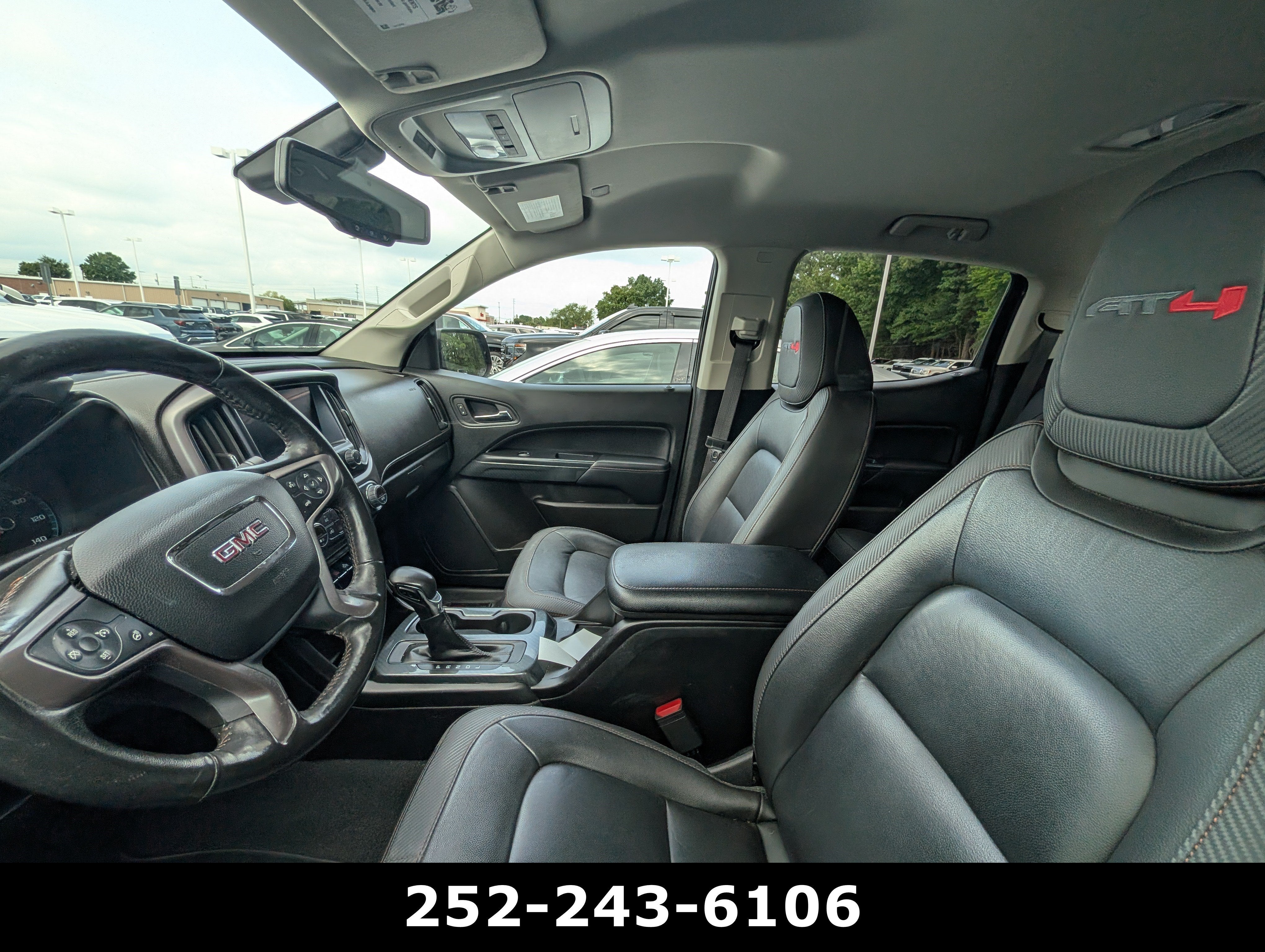 2022 GMC Canyon AT4 - Leather
