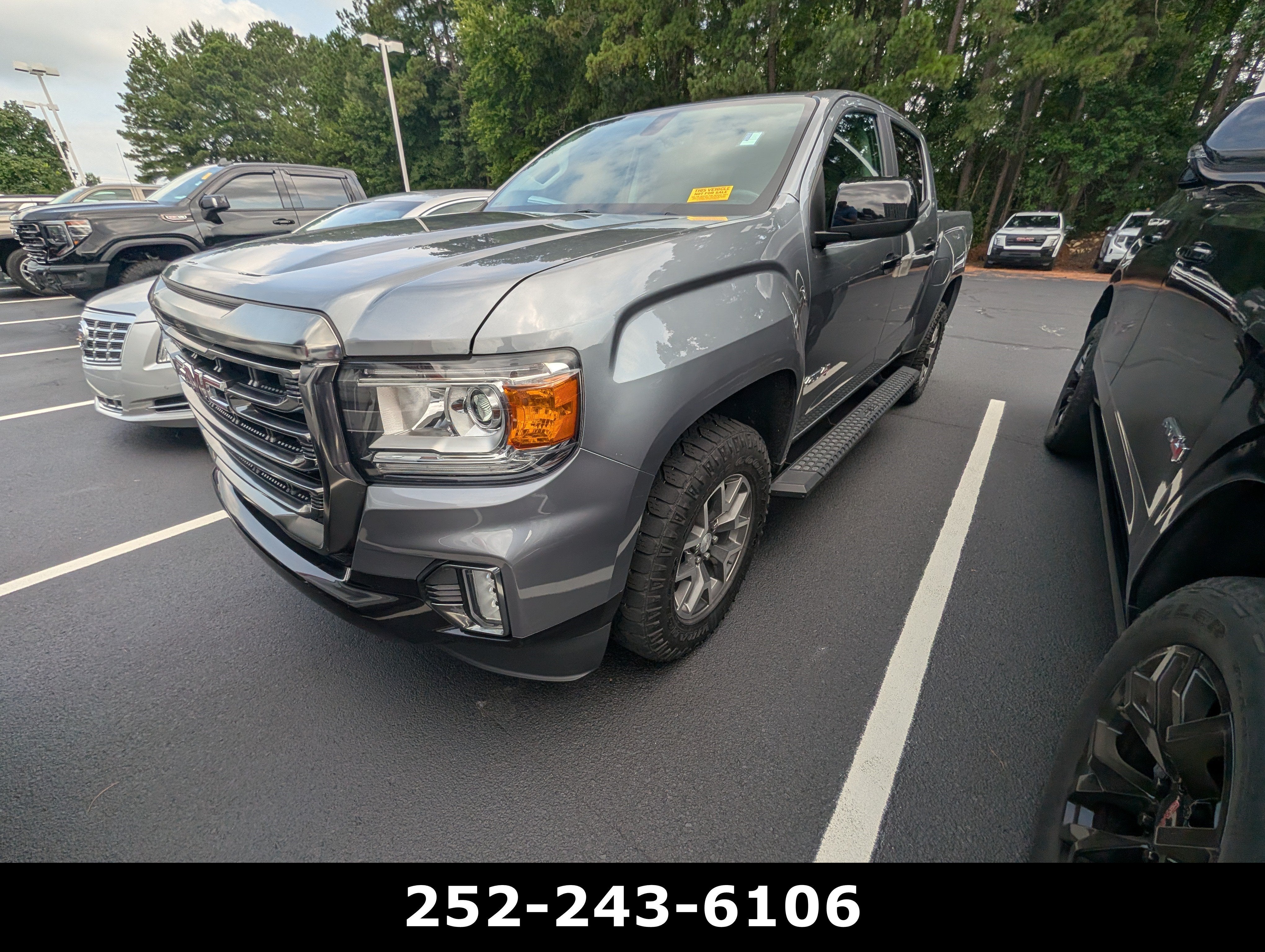 2022 GMC Canyon AT4 - Leather