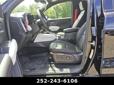 2025 GMC Canyon AT4