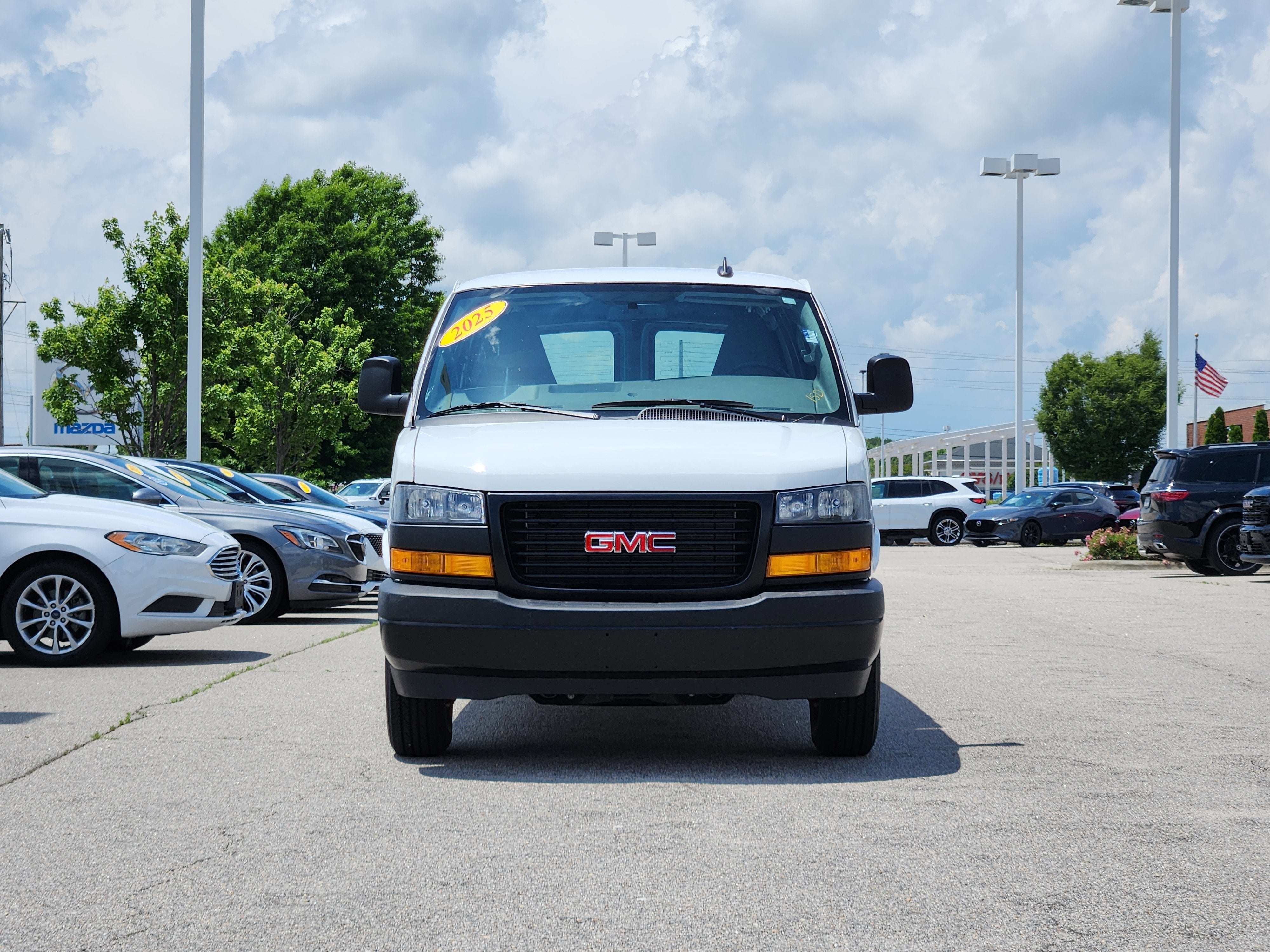 2025 GMC Savana 2500 Work Van