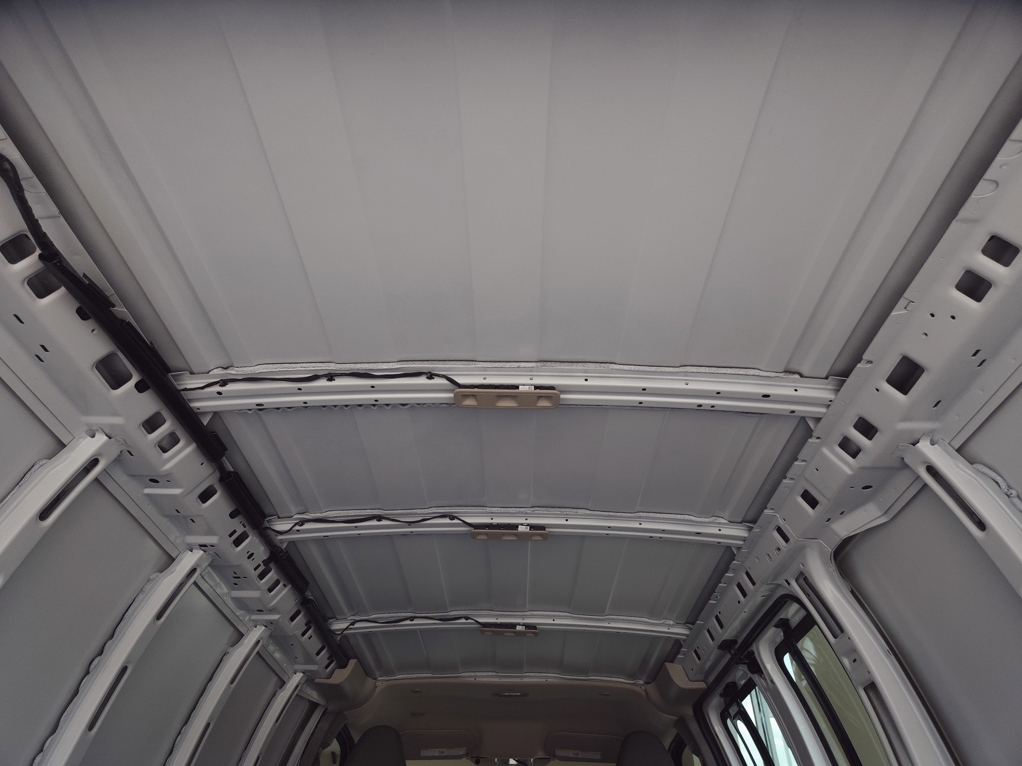 2025 GMC Savana 2500 Work Van