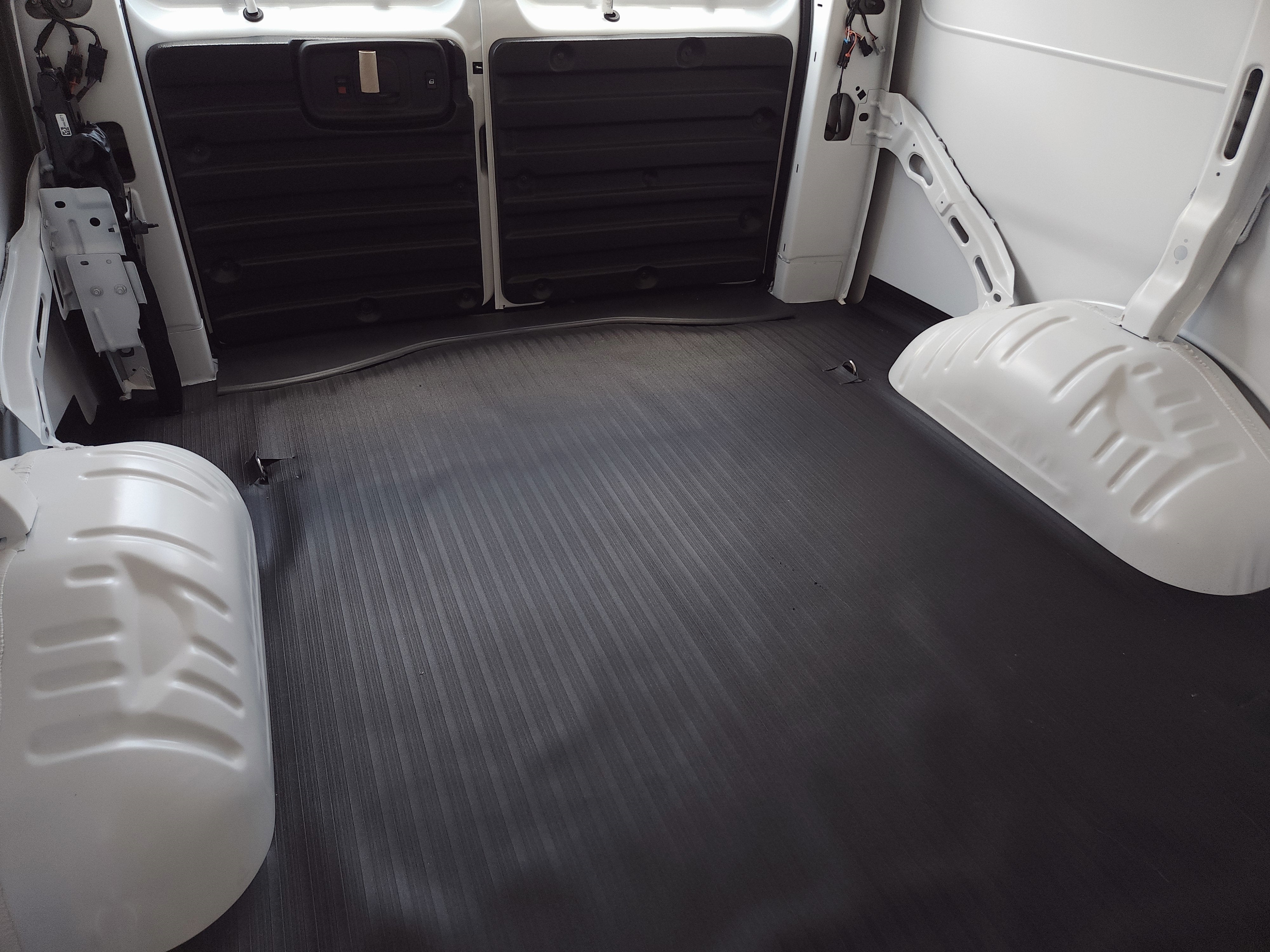 2025 GMC Savana 2500 Work Van