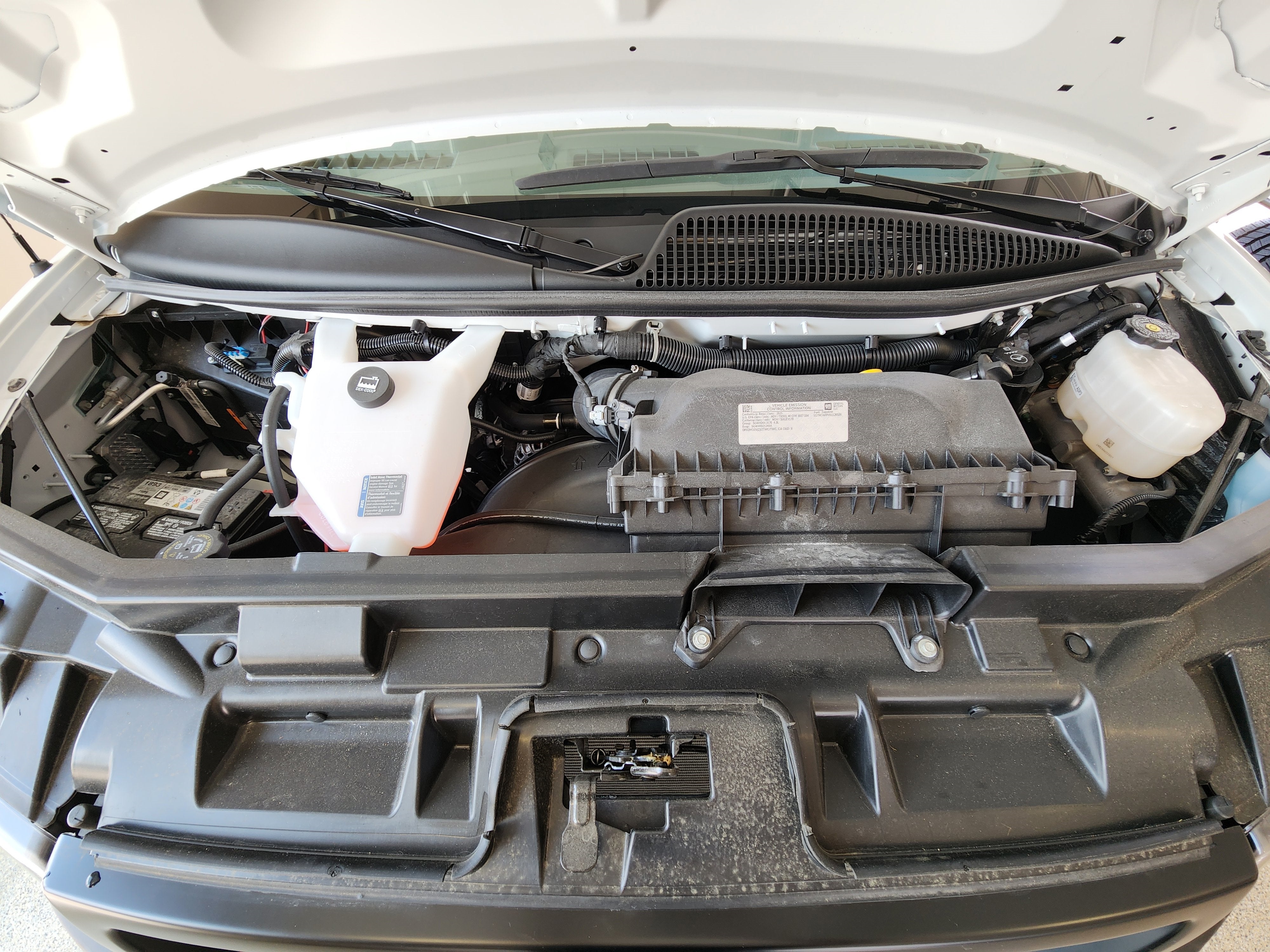 2025 GMC Savana 2500 Work Van