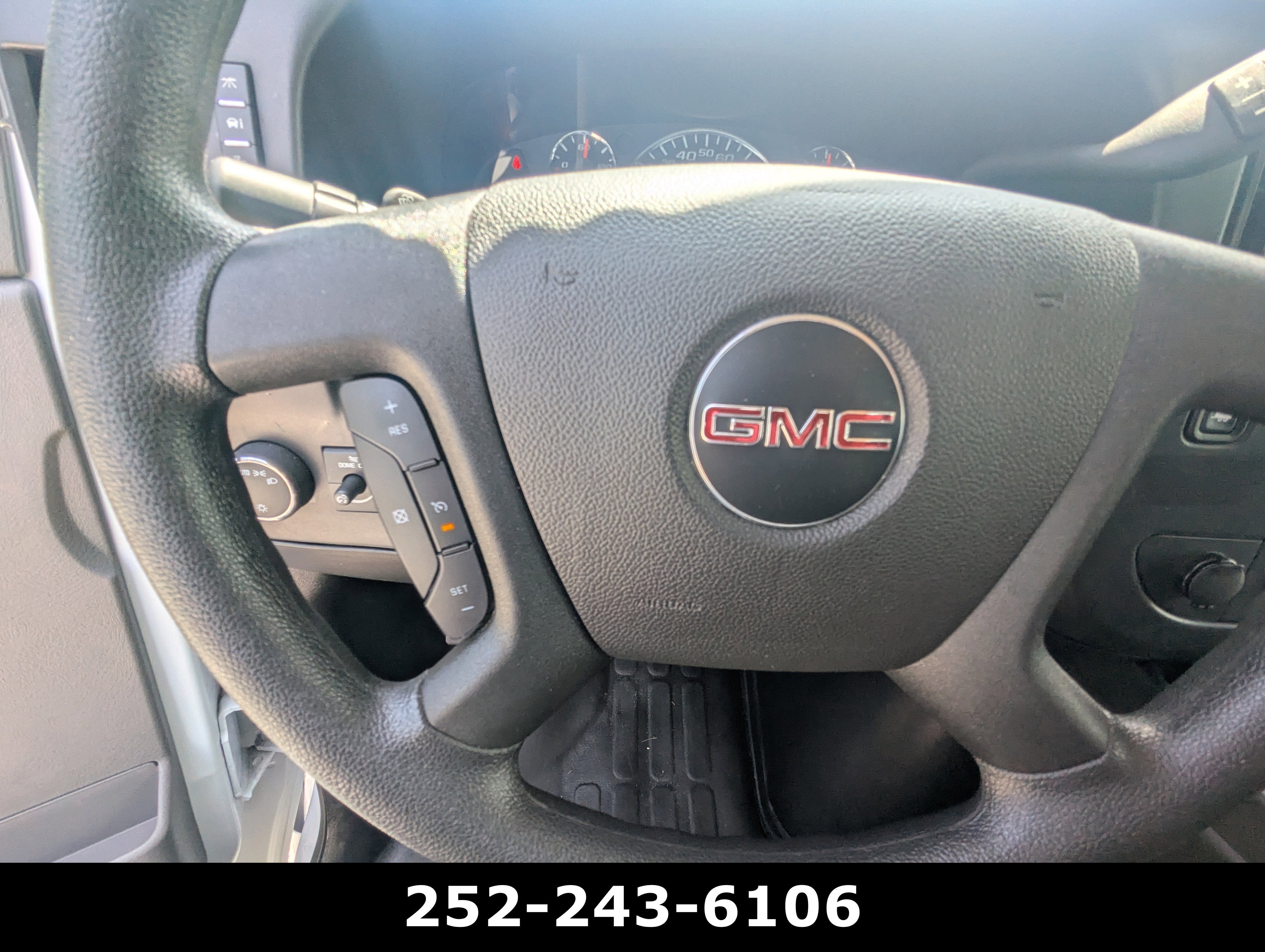 2025 GMC Savana Cargo Work Van
