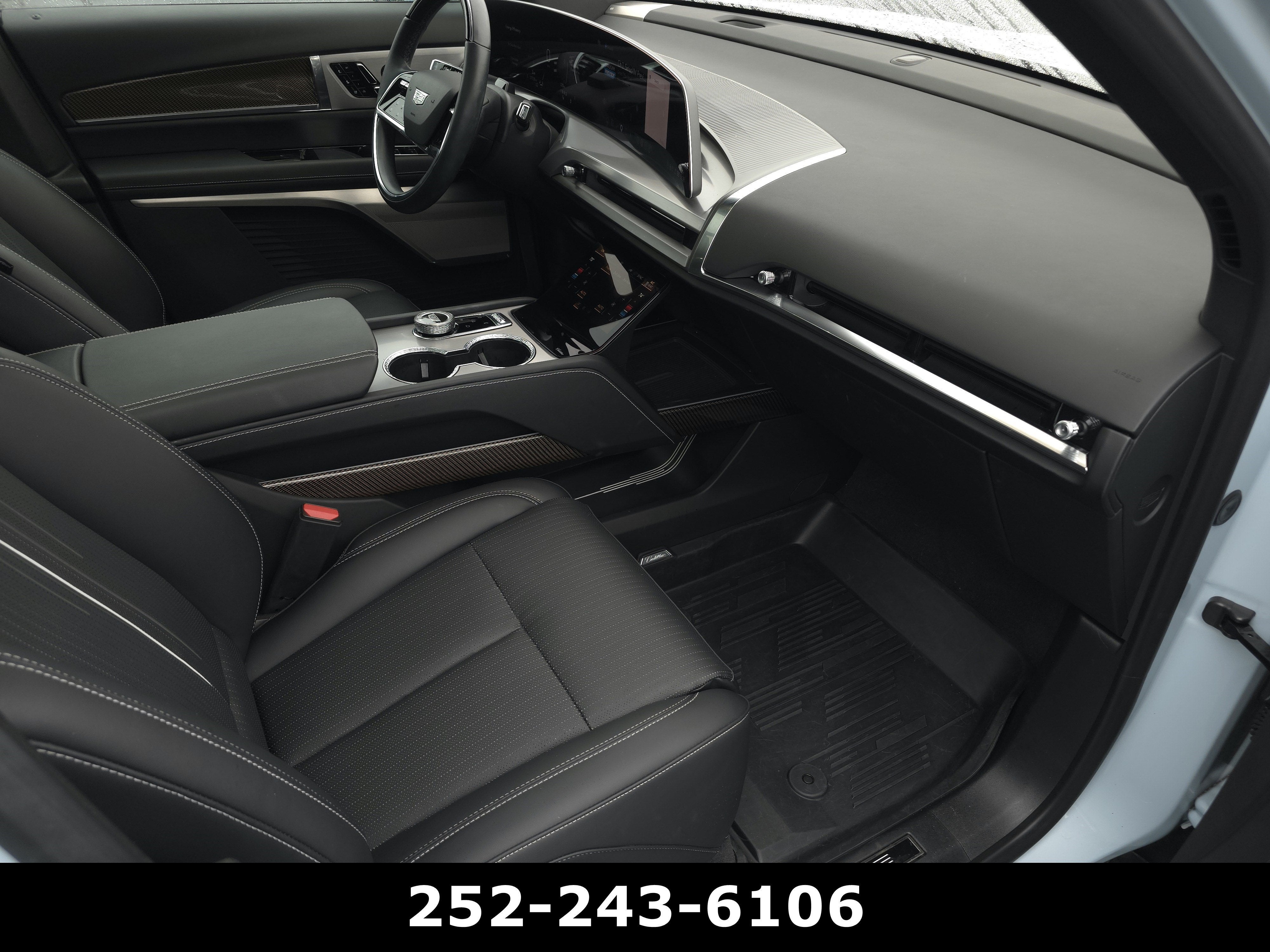 2026 Cadillac VISTIQ Sport