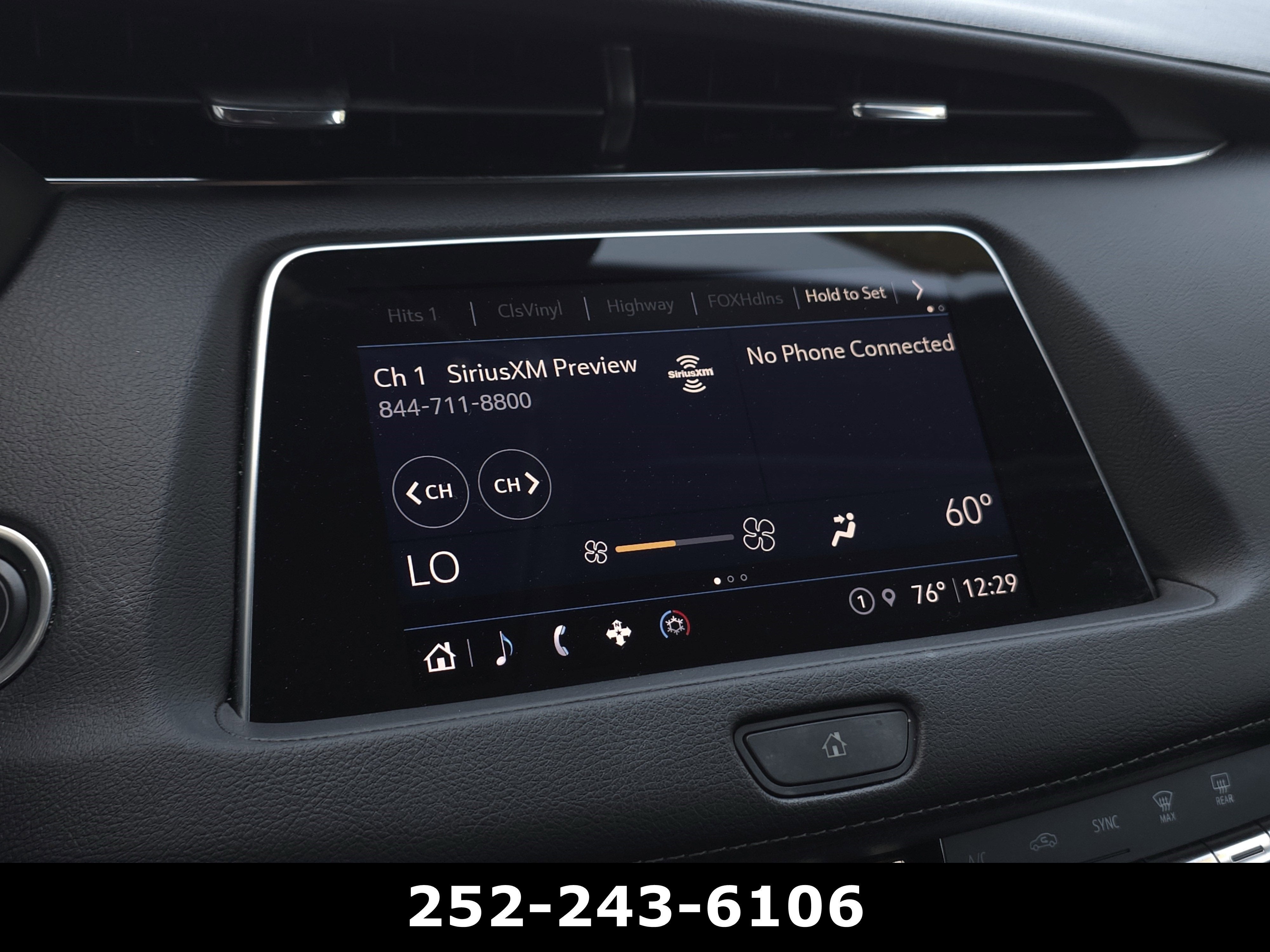 2023 Cadillac XT4 Premium Luxury