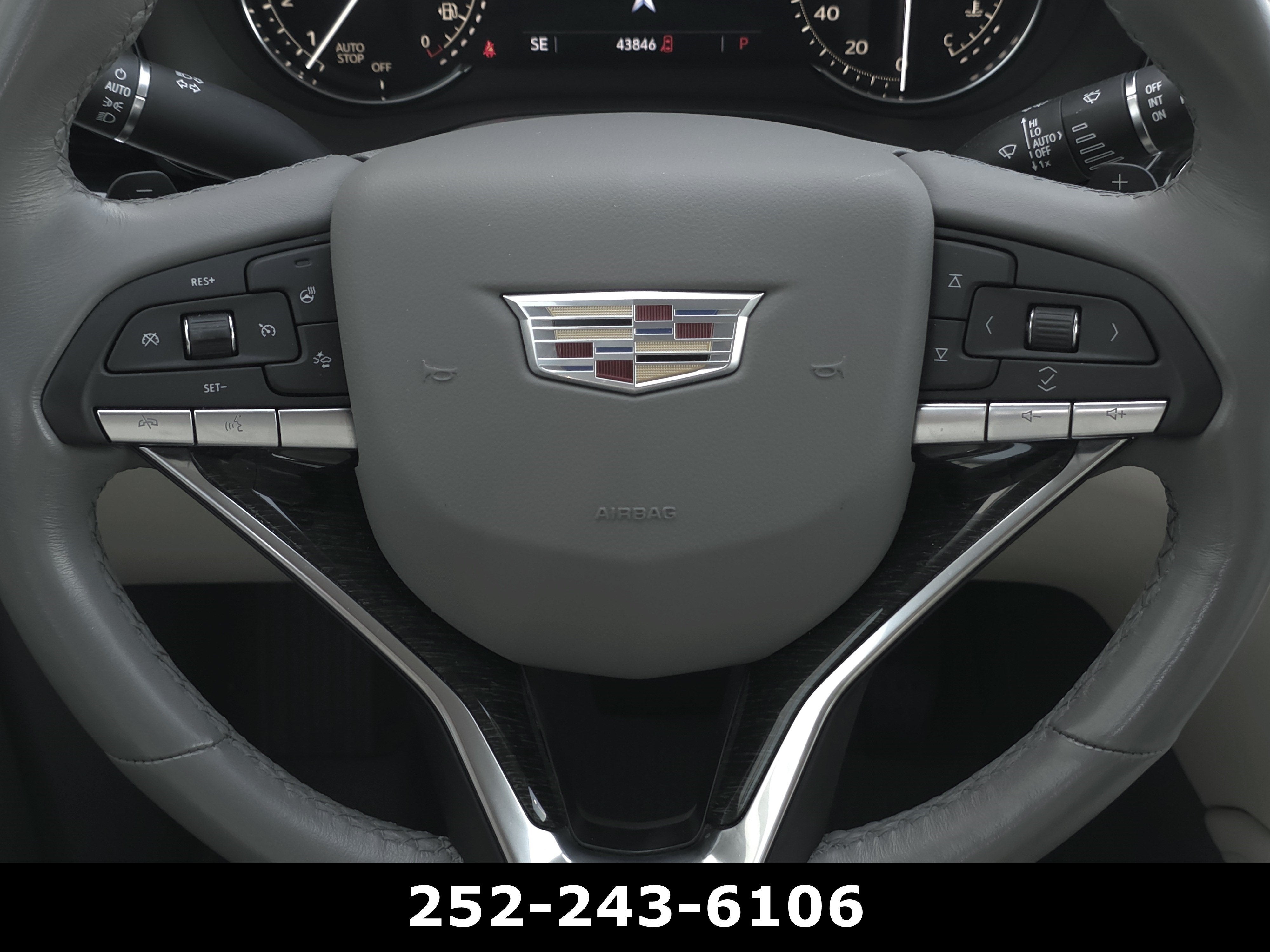 2023 Cadillac XT6 FWD Premium Luxury