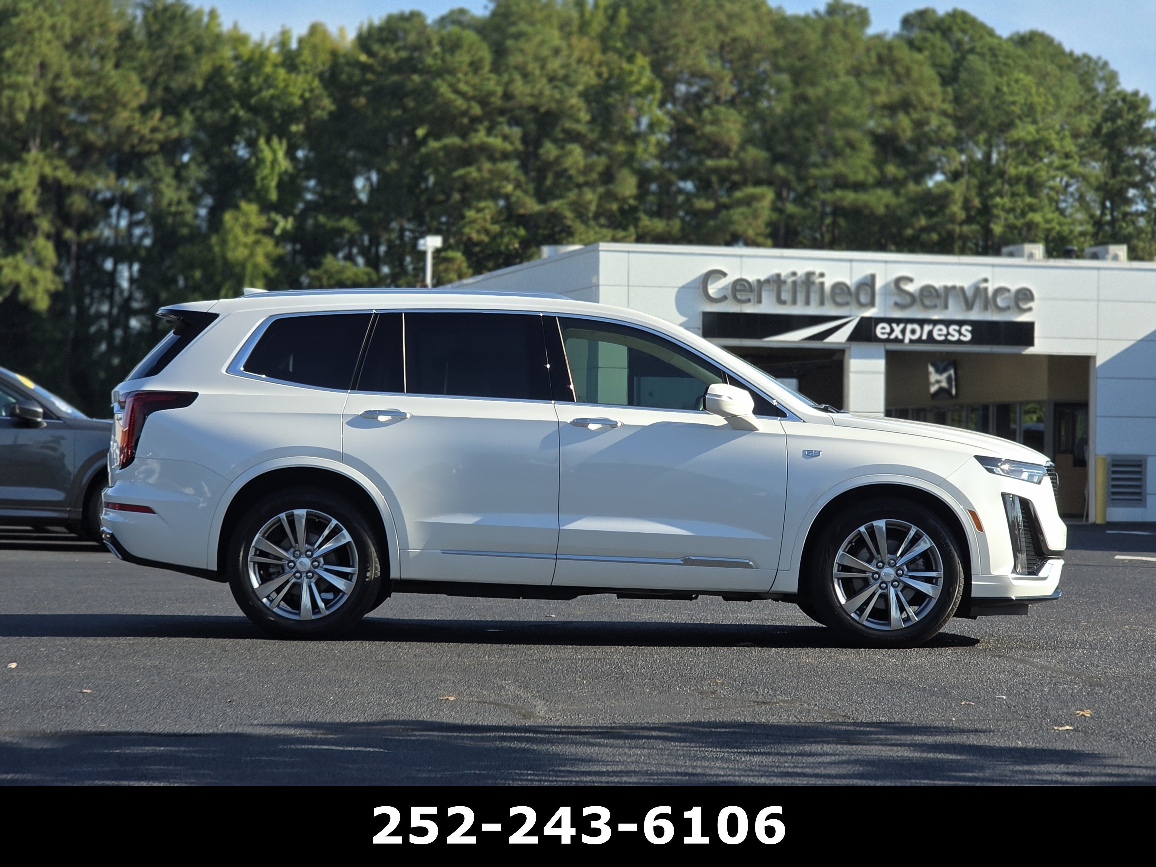 2023 Cadillac XT6 FWD Premium Luxury