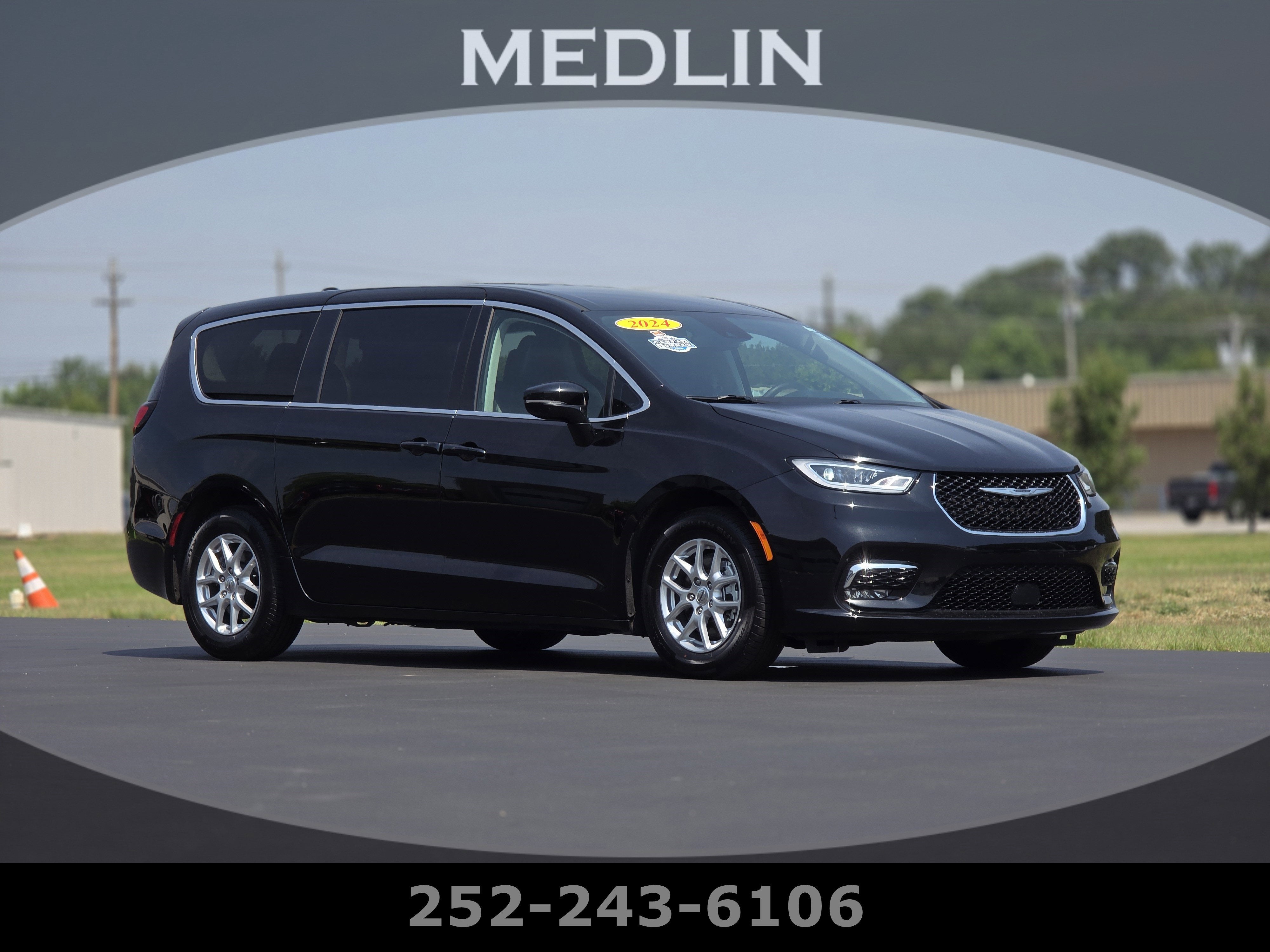 2024 Chrysler Pacifica Touring L