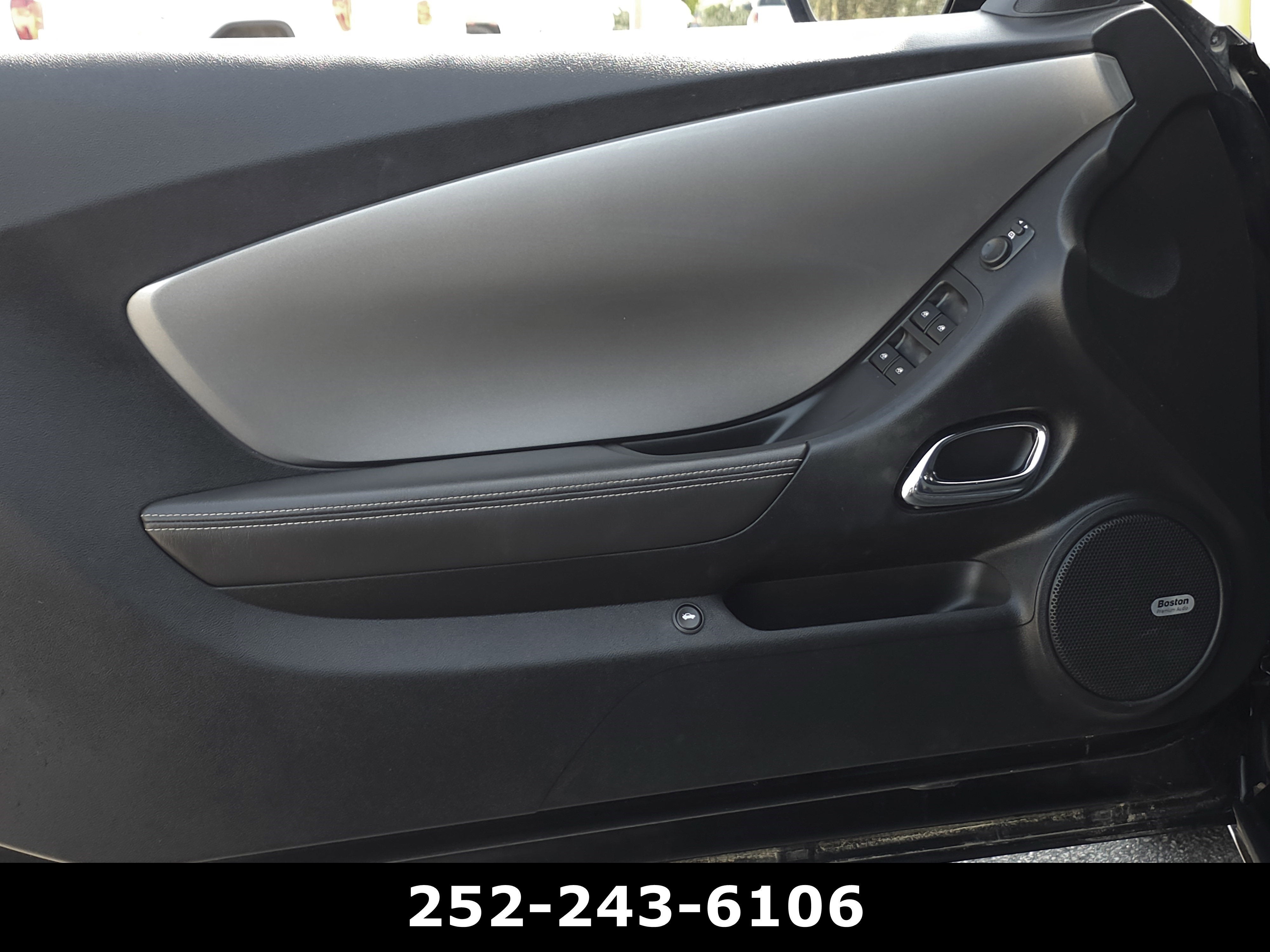 2011 Chevrolet Camaro 2SS