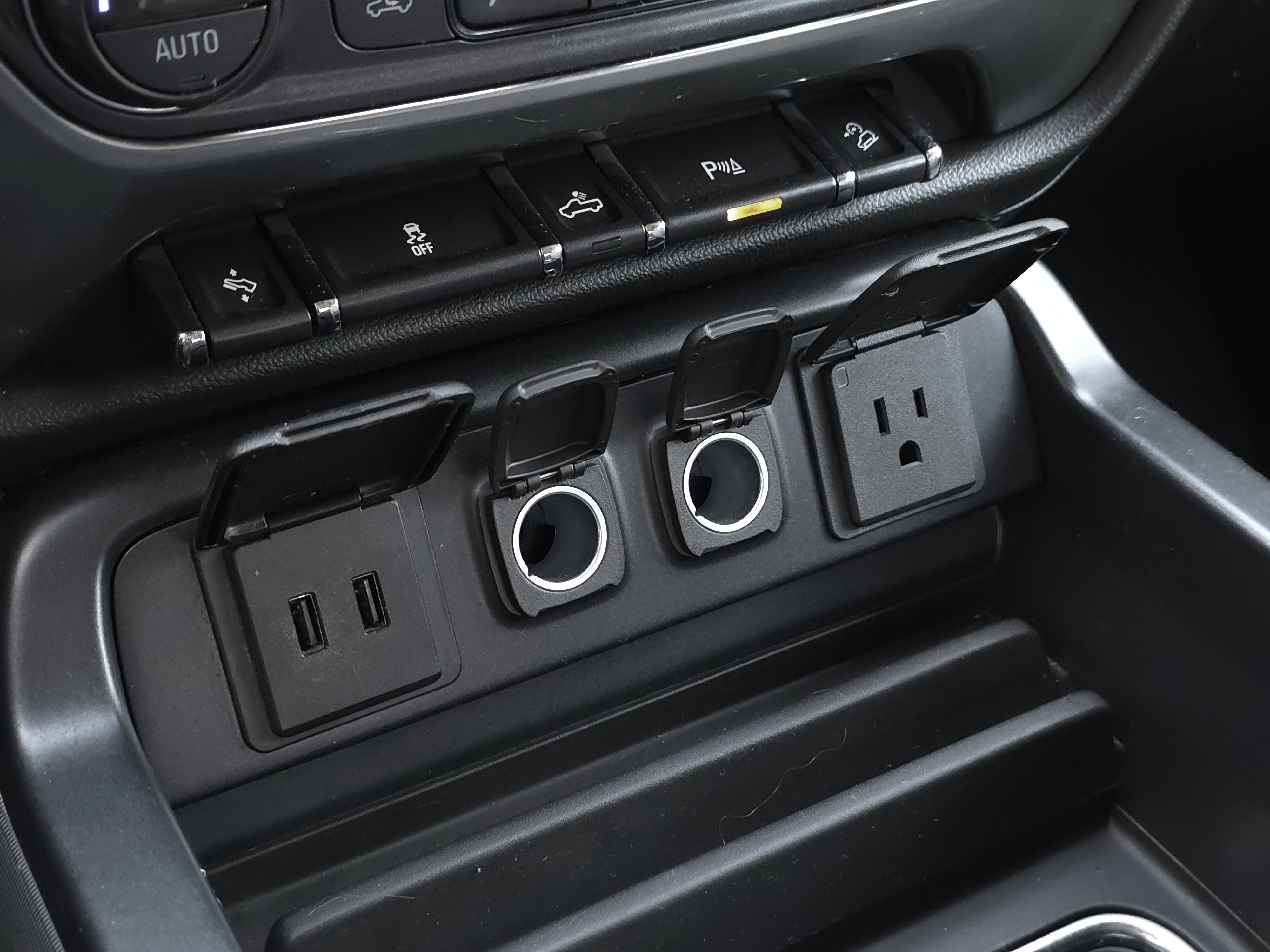 2018 Chevrolet Silverado 1500 LTZ 2LZ