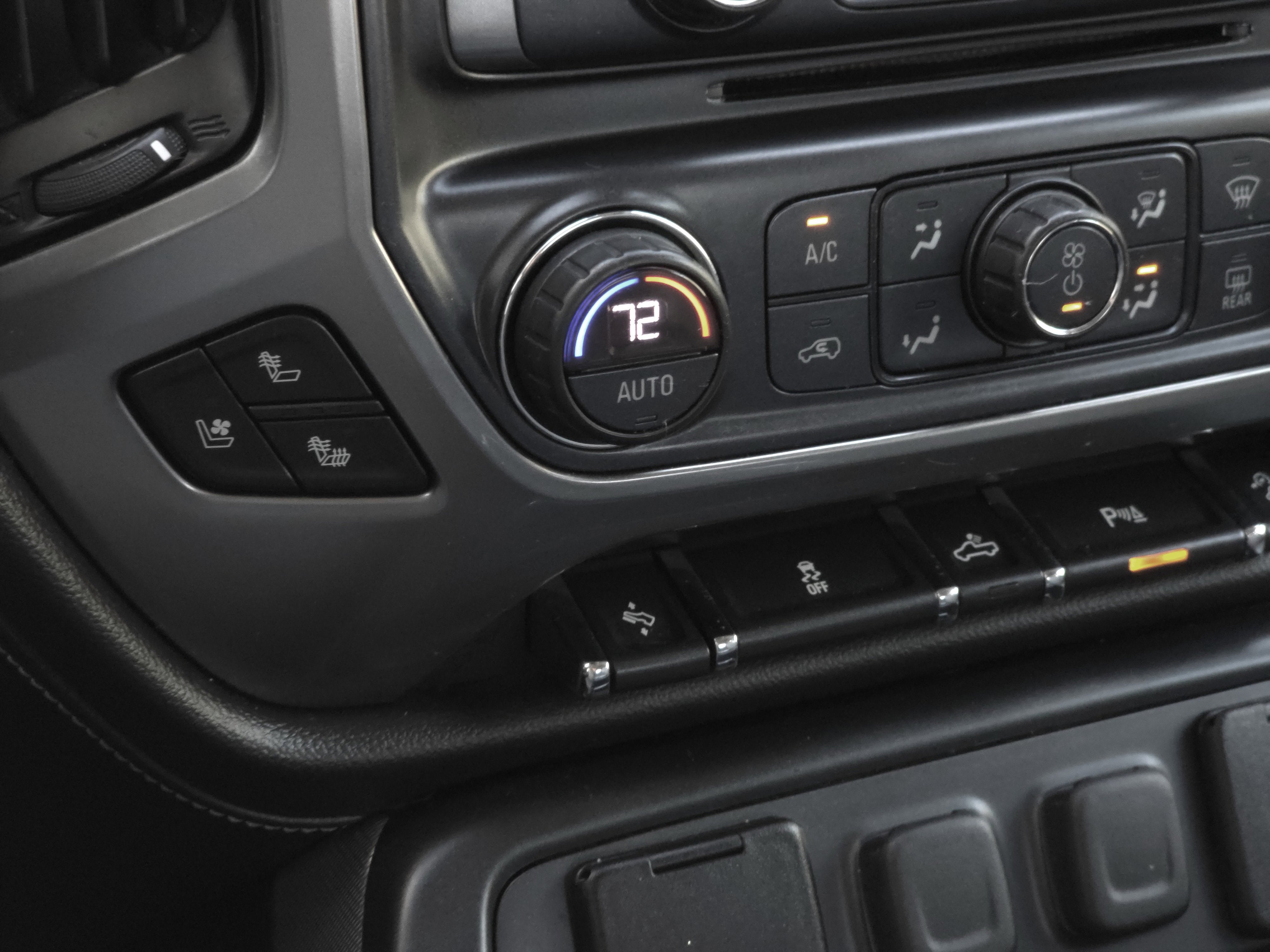 2018 Chevrolet Silverado 1500 LTZ 2LZ