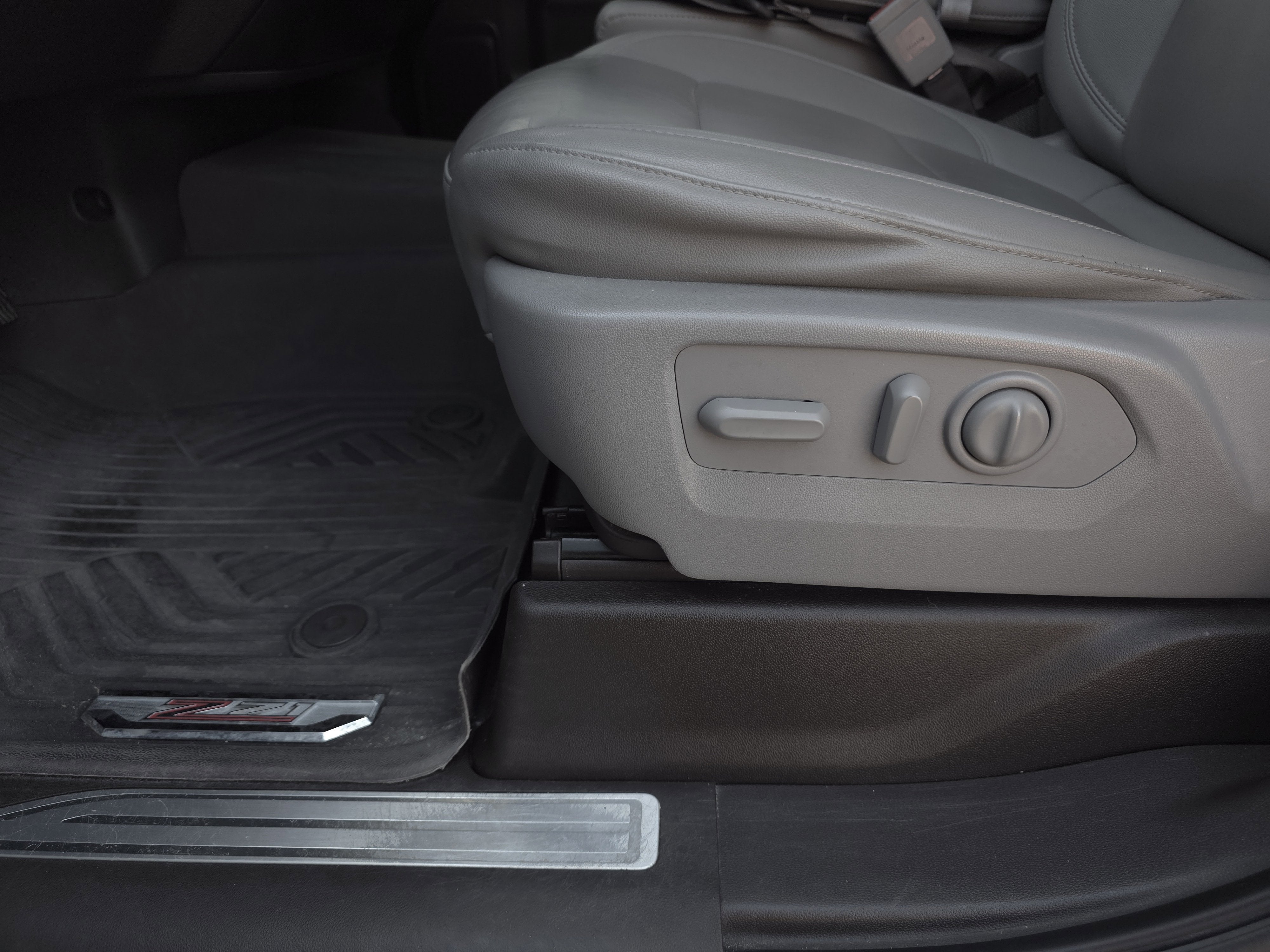 2021 Chevrolet Silverado 1500 LT LT1