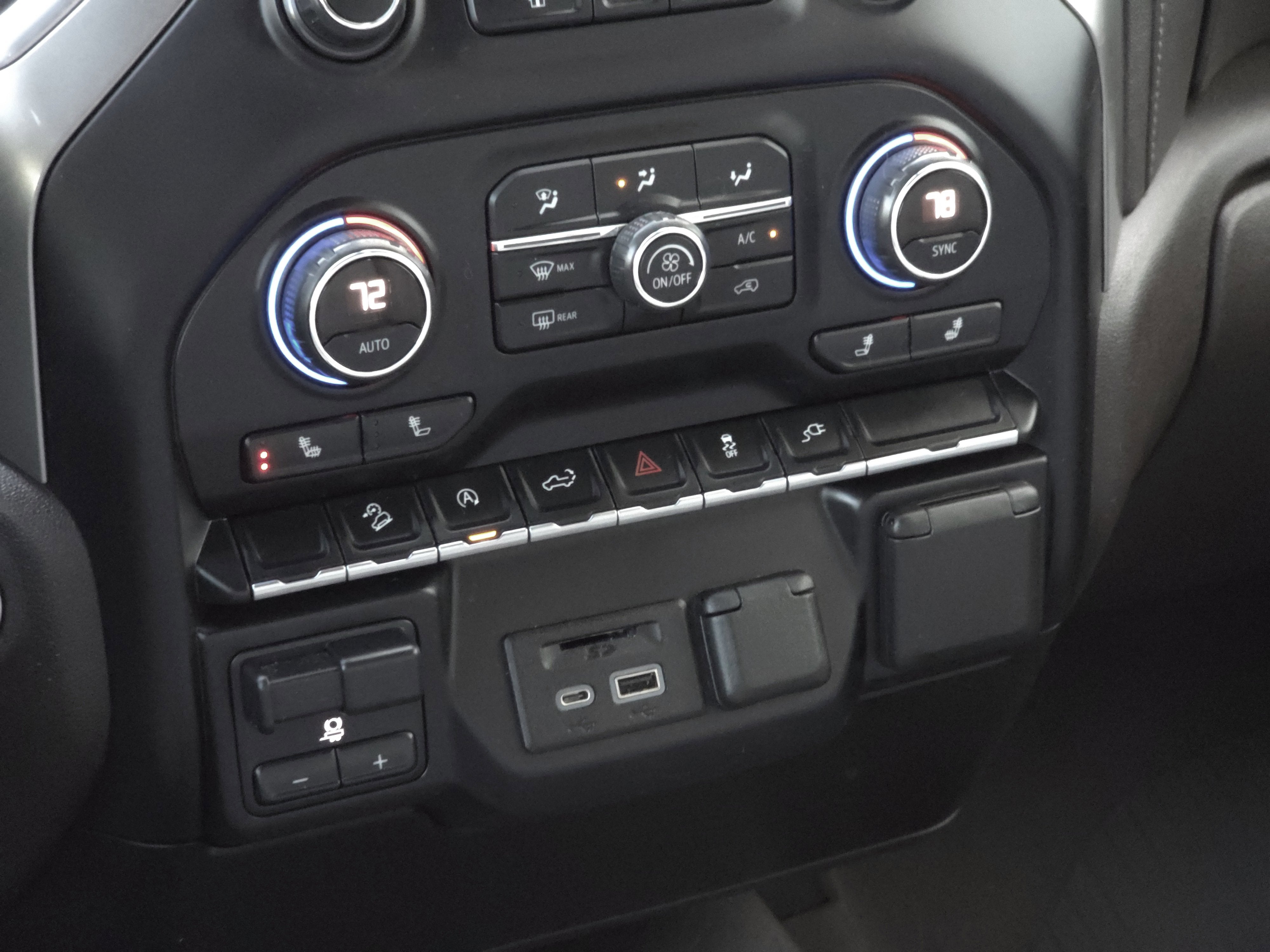 2021 Chevrolet Silverado 1500 LT LT1