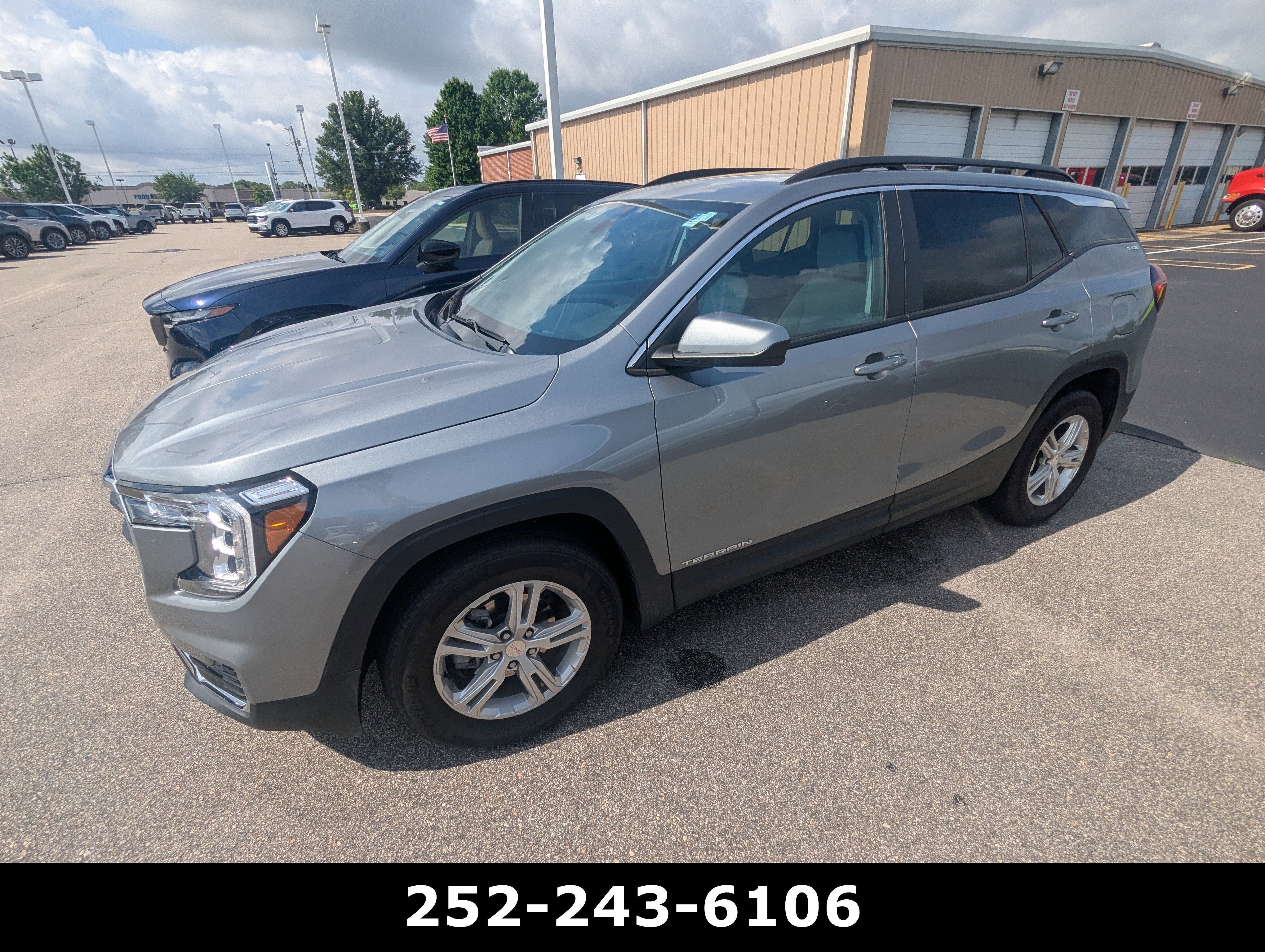 2024 GMC Terrain SLE