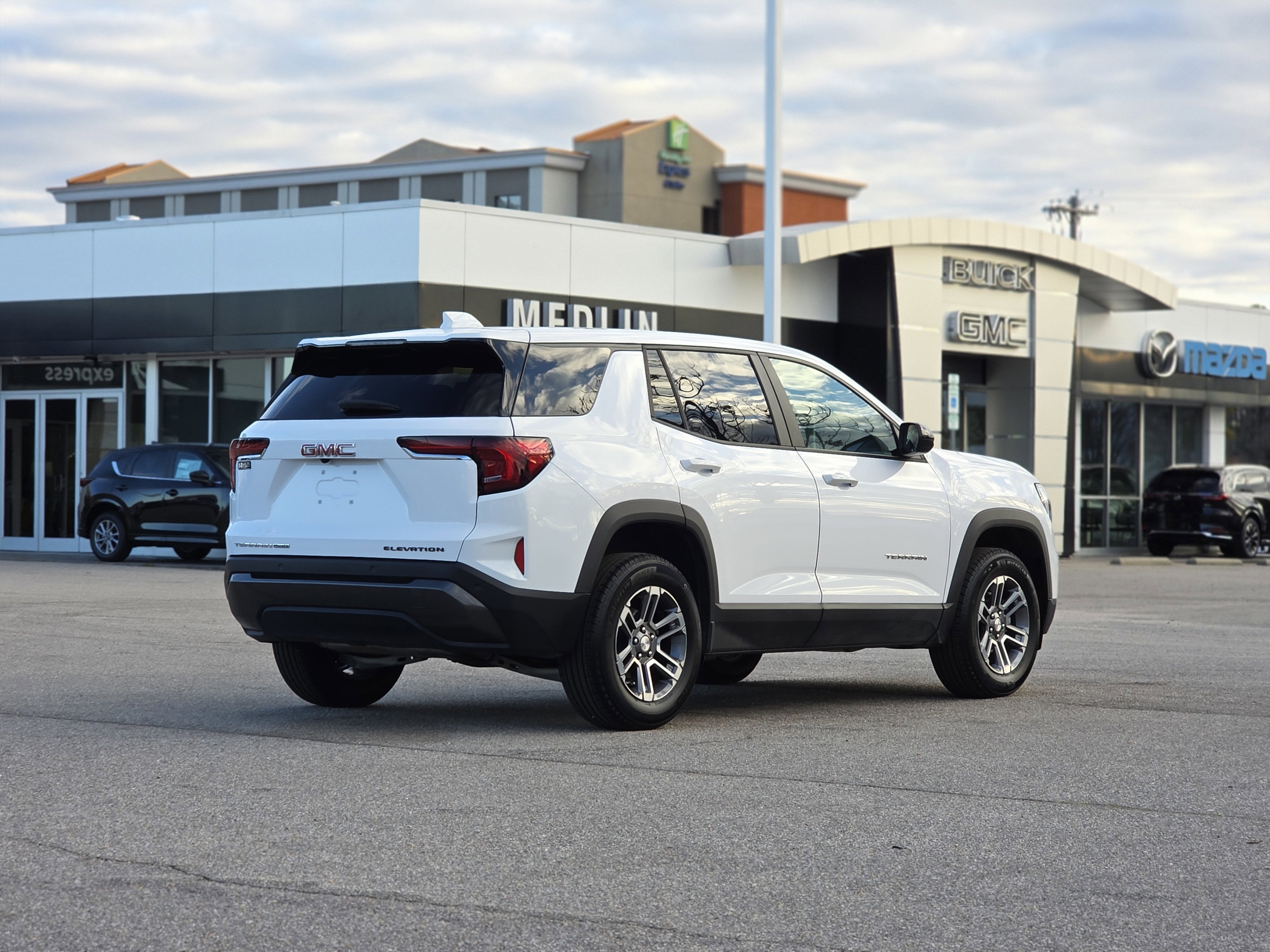 2025 GMC Terrain Elevation