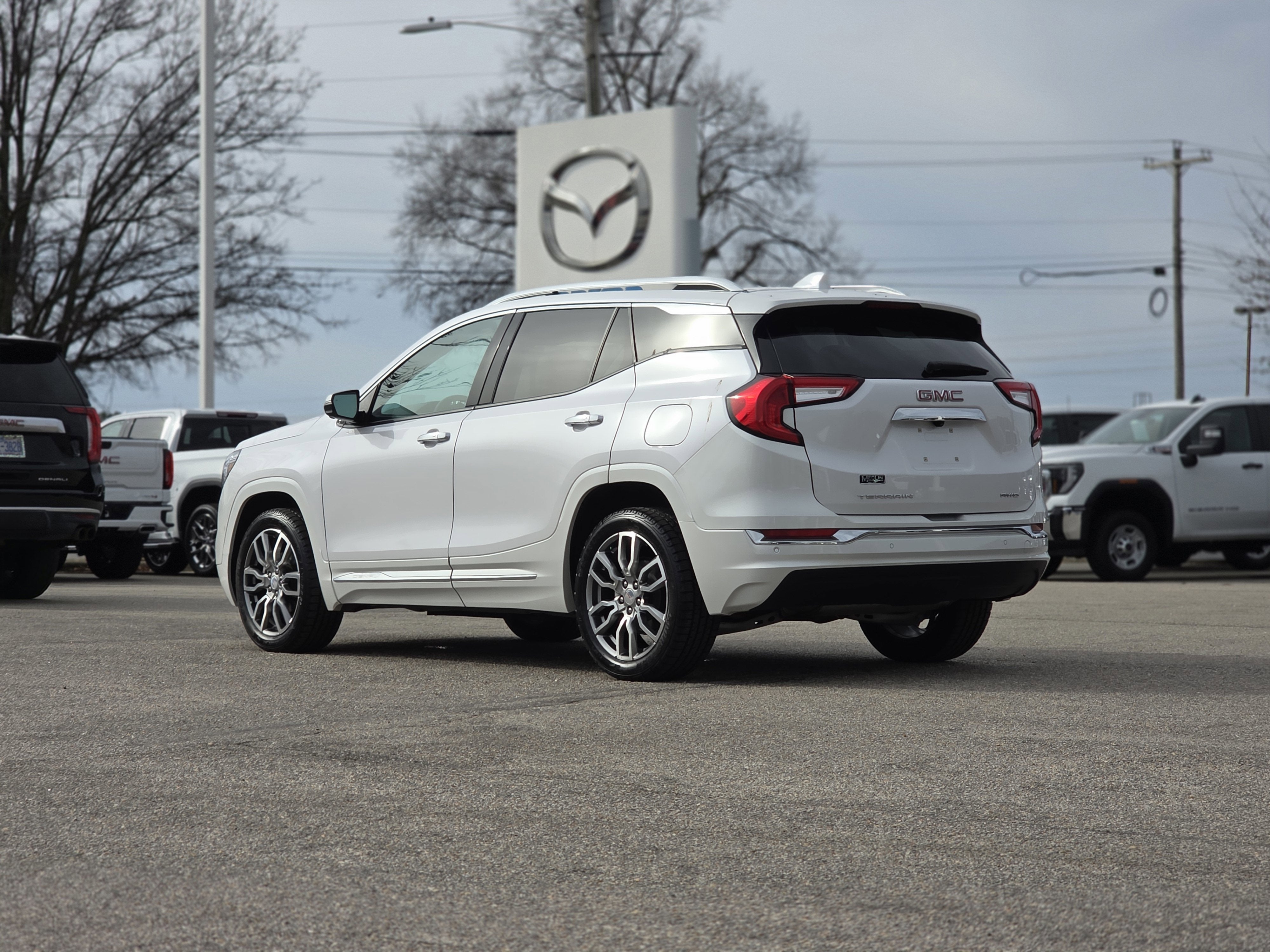2023 GMC Terrain Denali
