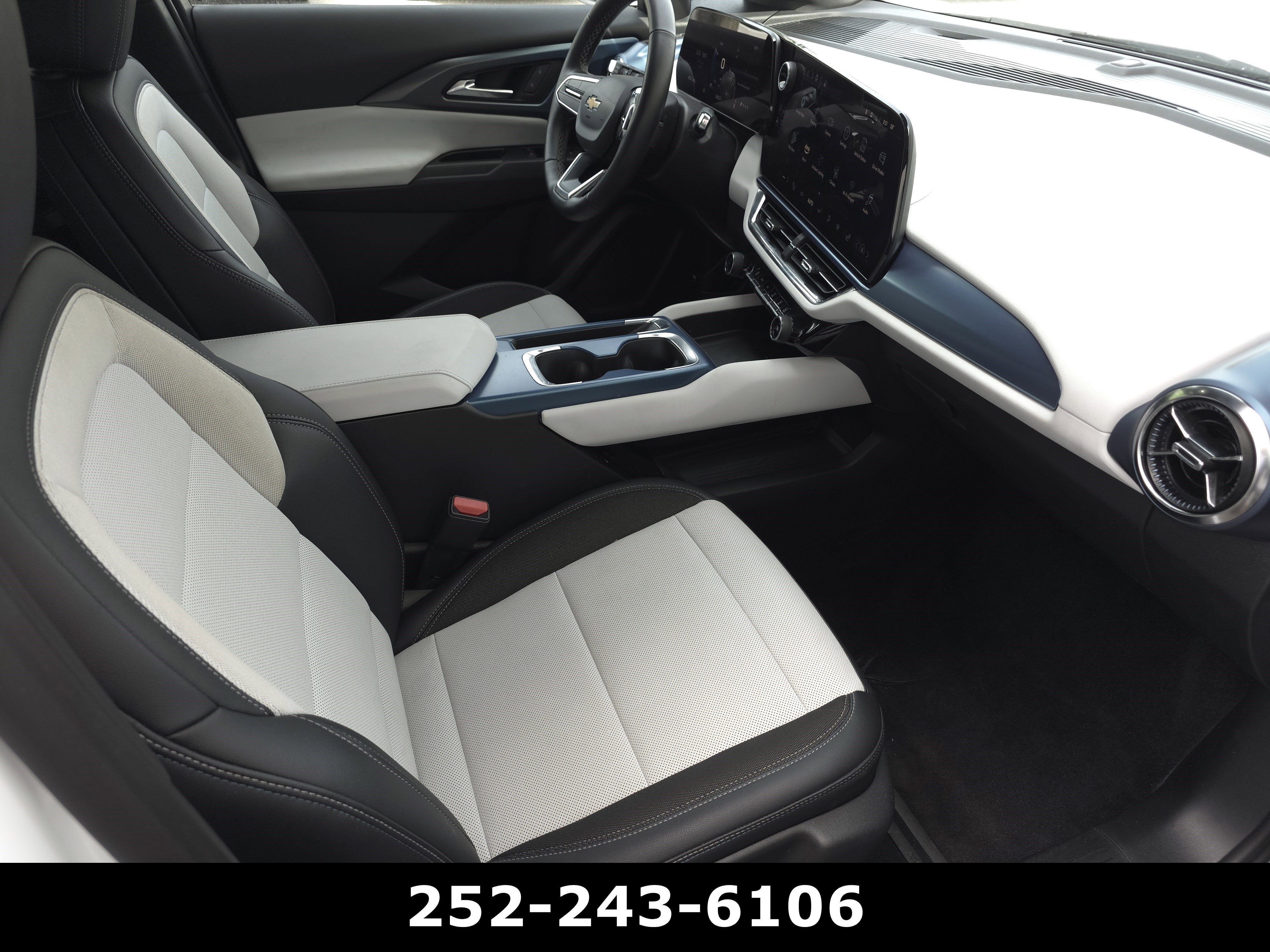 2025 Chevrolet Equinox EV LT