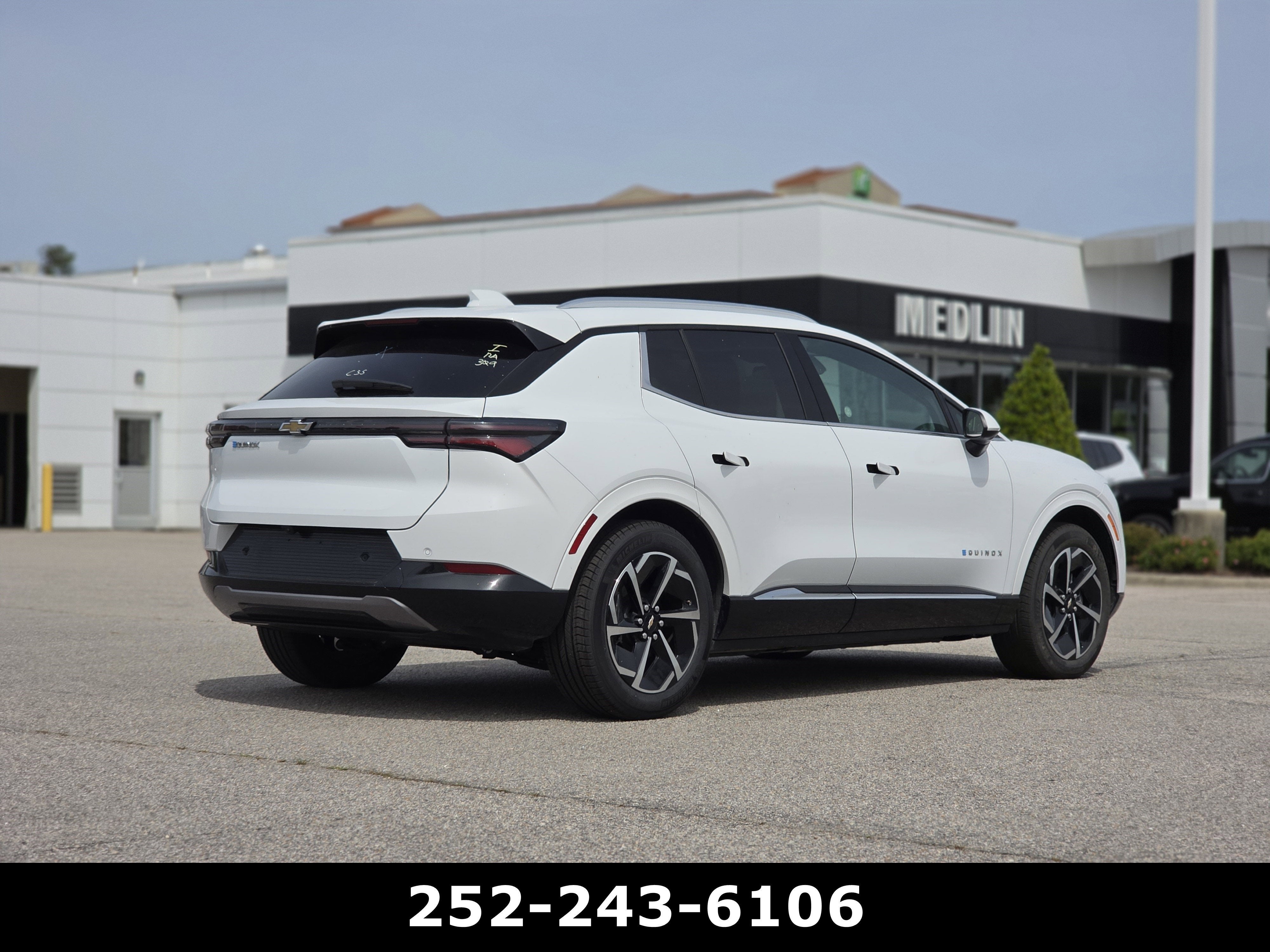 2025 Chevrolet Equinox EV LT