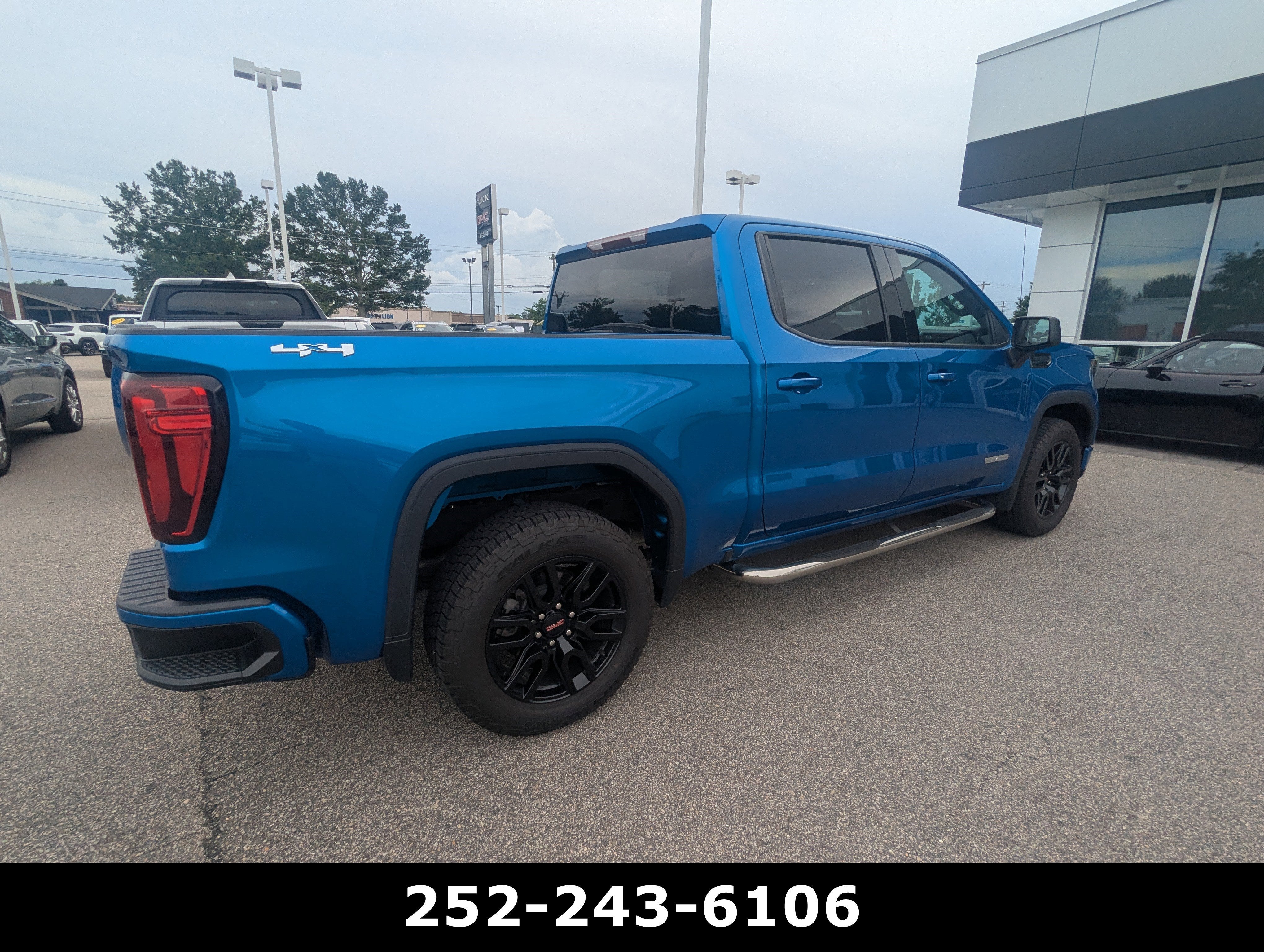 2022 GMC Sierra 1500 Elevation