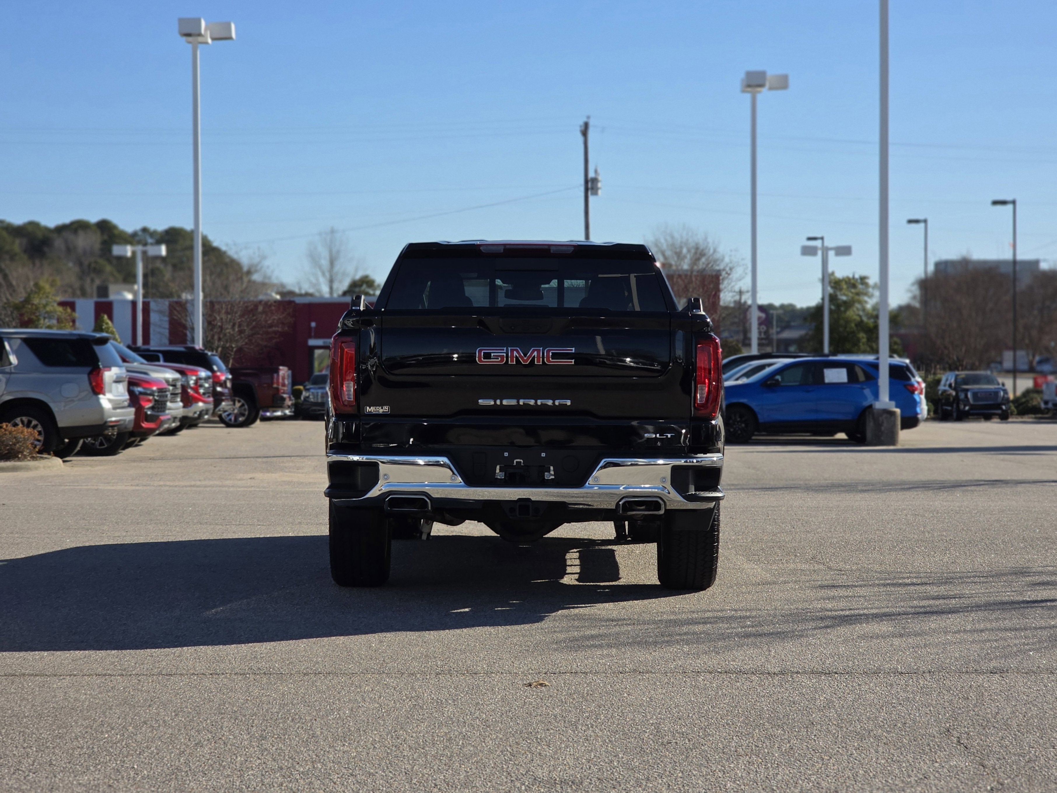 2024 GMC Sierra 1500 SLT