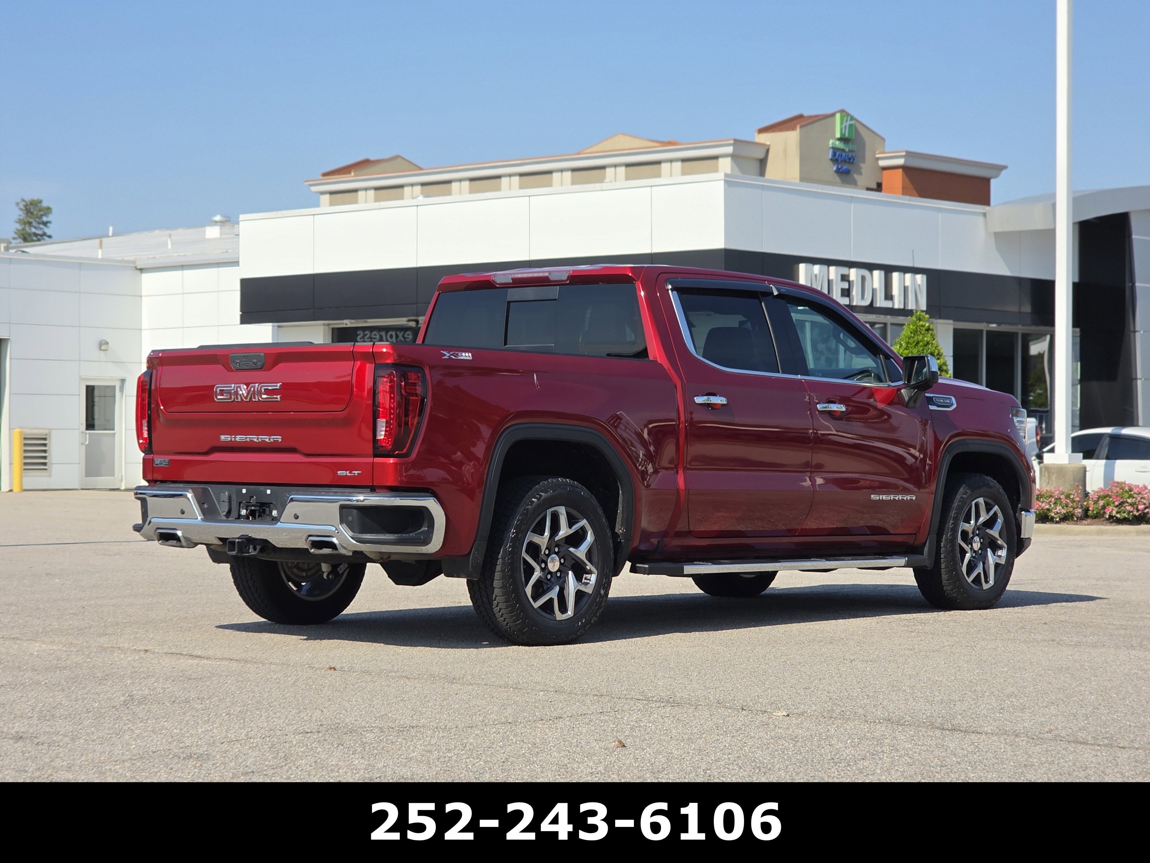 2023 GMC Sierra 1500 SLT