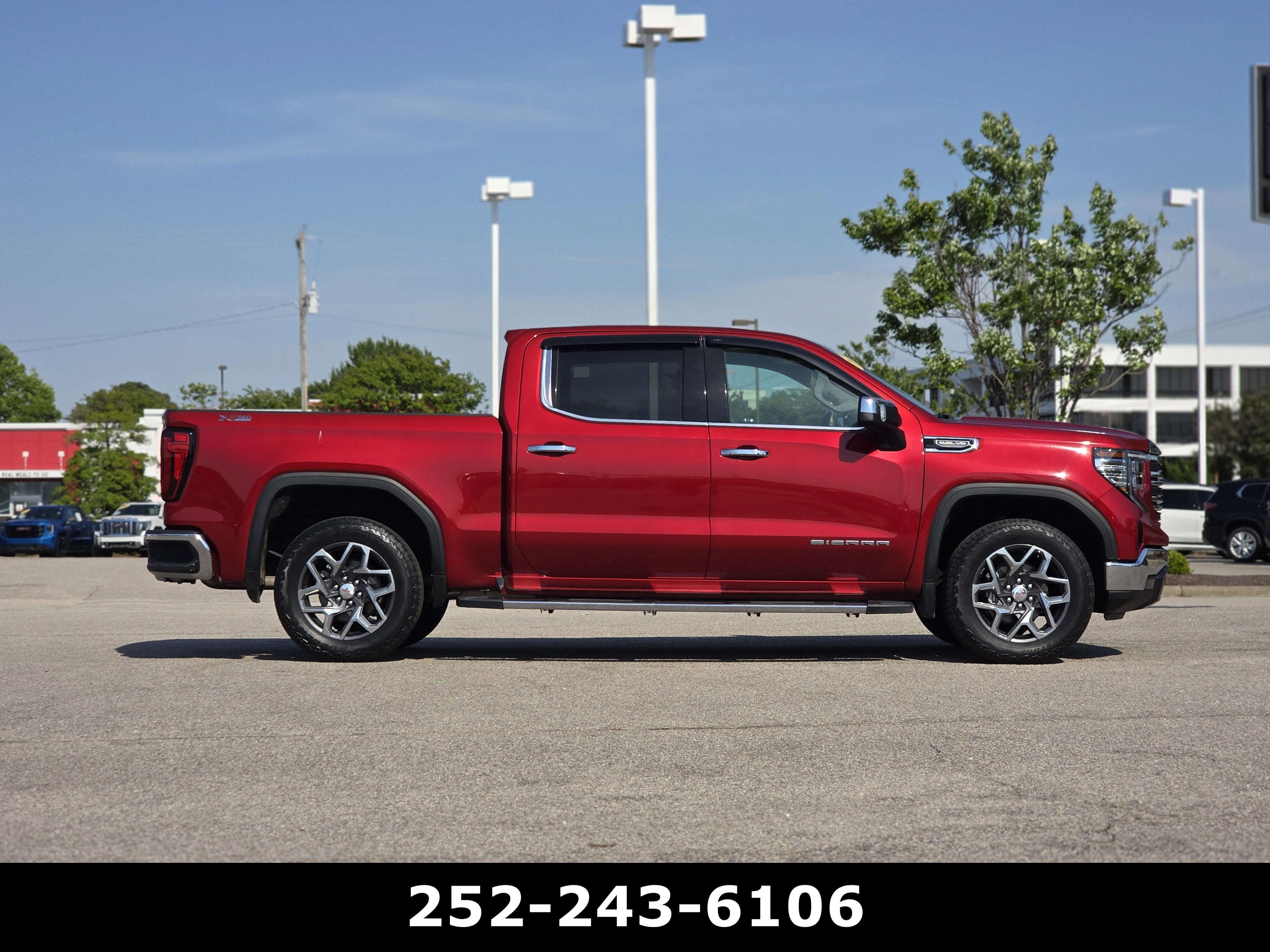 2023 GMC Sierra 1500 SLT