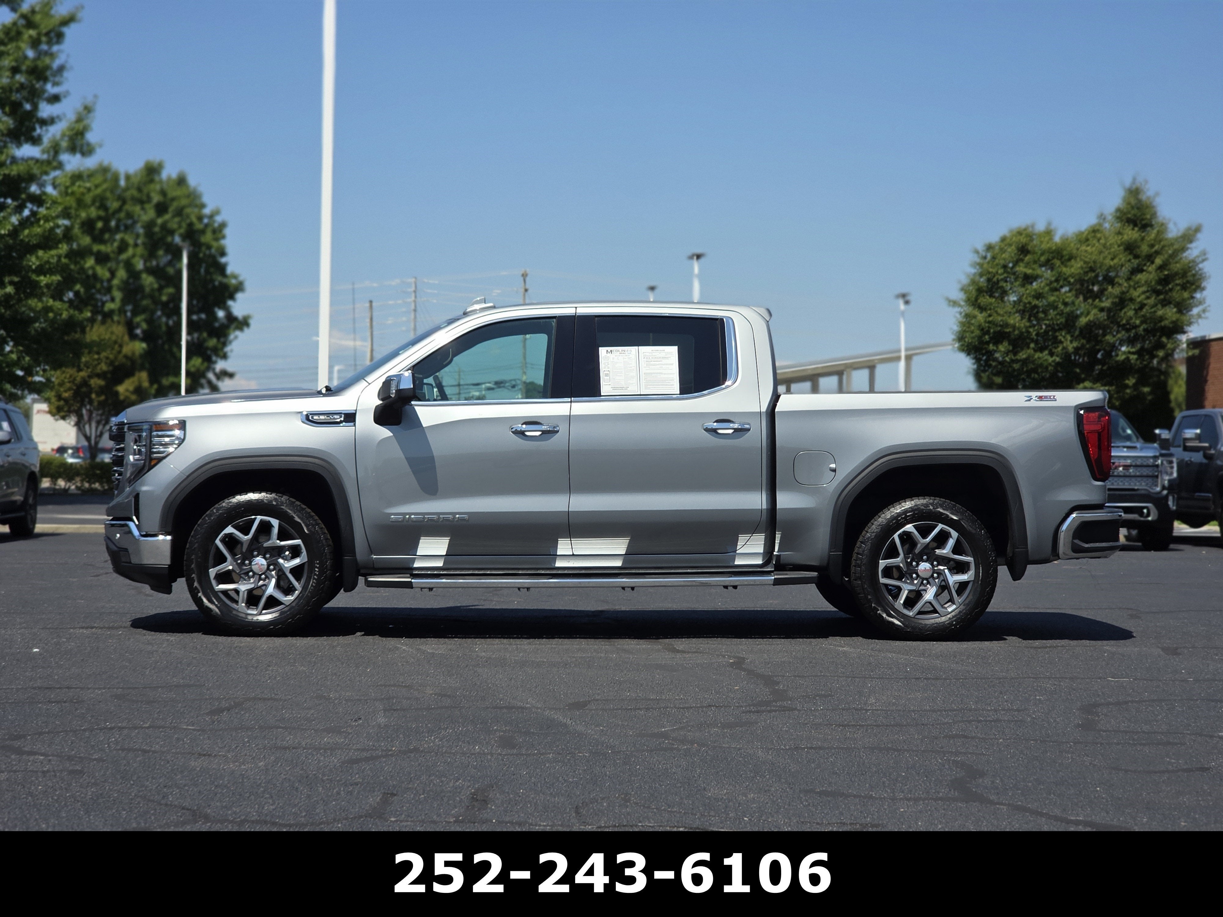 2024 GMC Sierra 1500 SLT