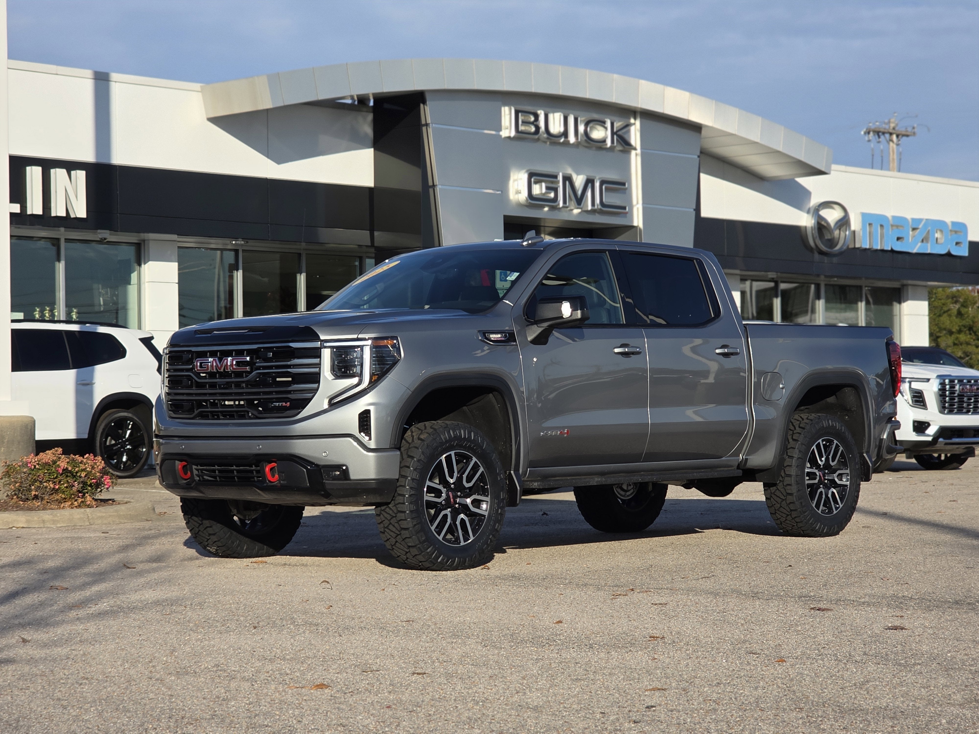 2025 GMC Sierra 1500 AT4