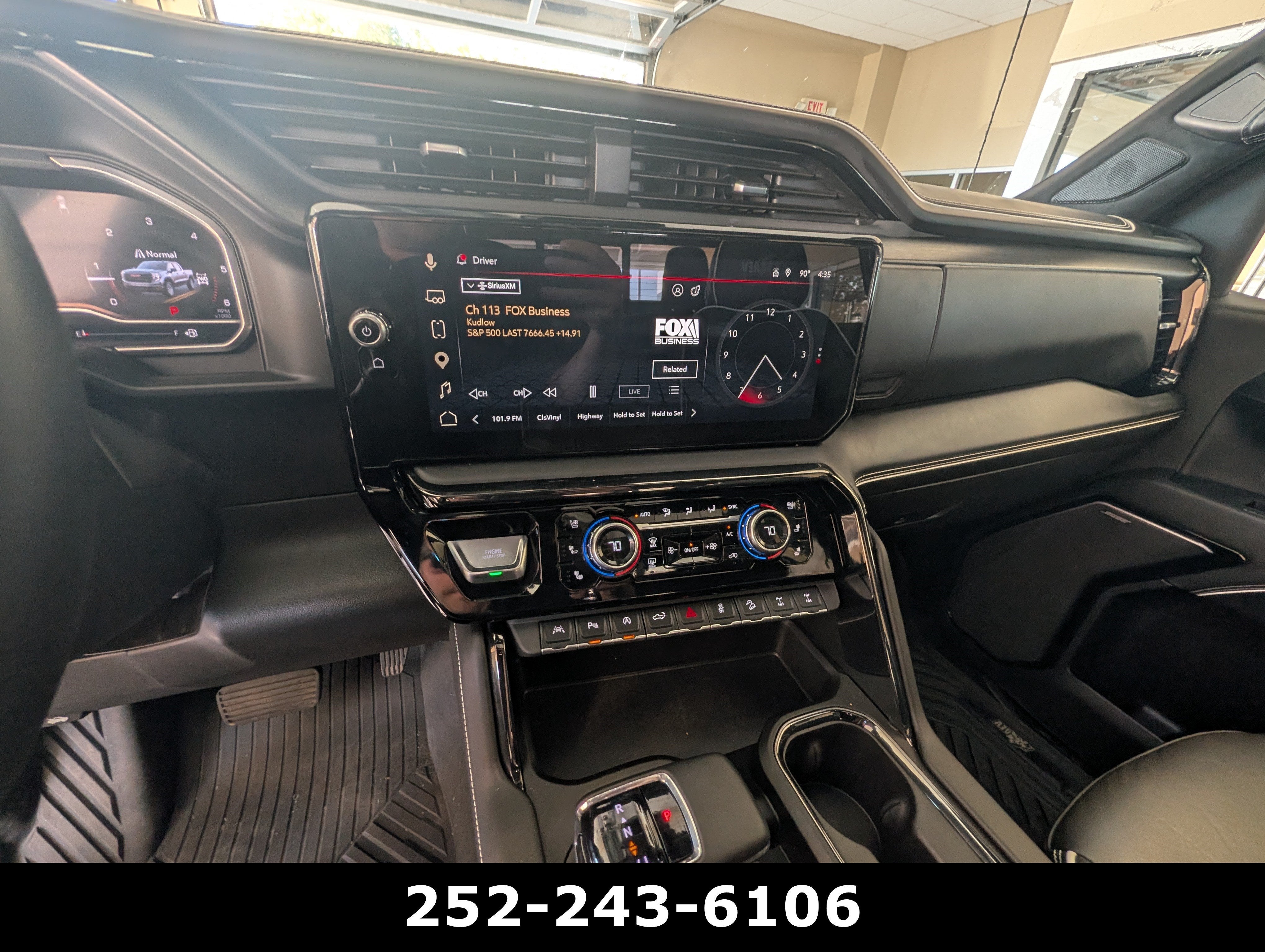 2025 GMC Sierra 1500 AT4X