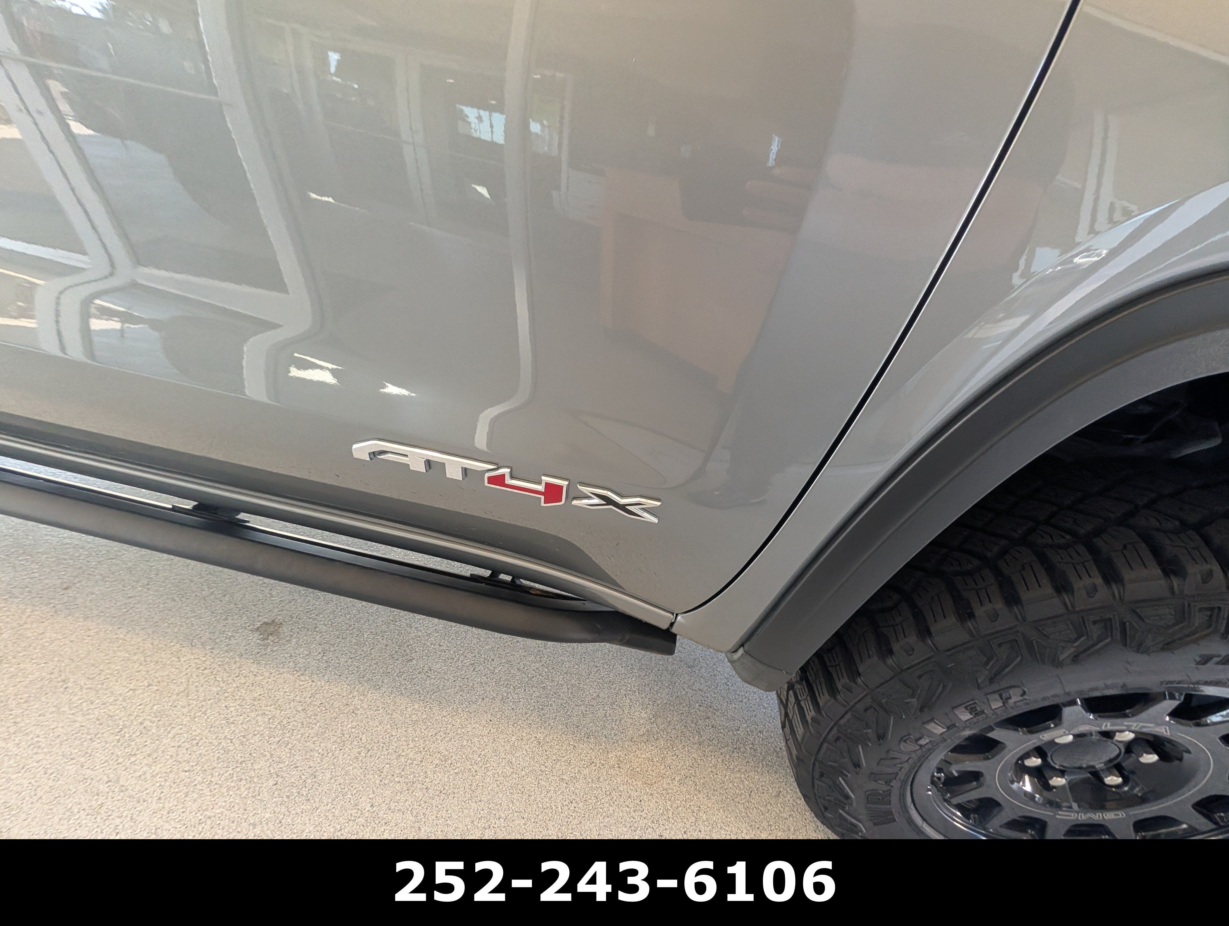 2025 GMC Sierra 1500 AT4X