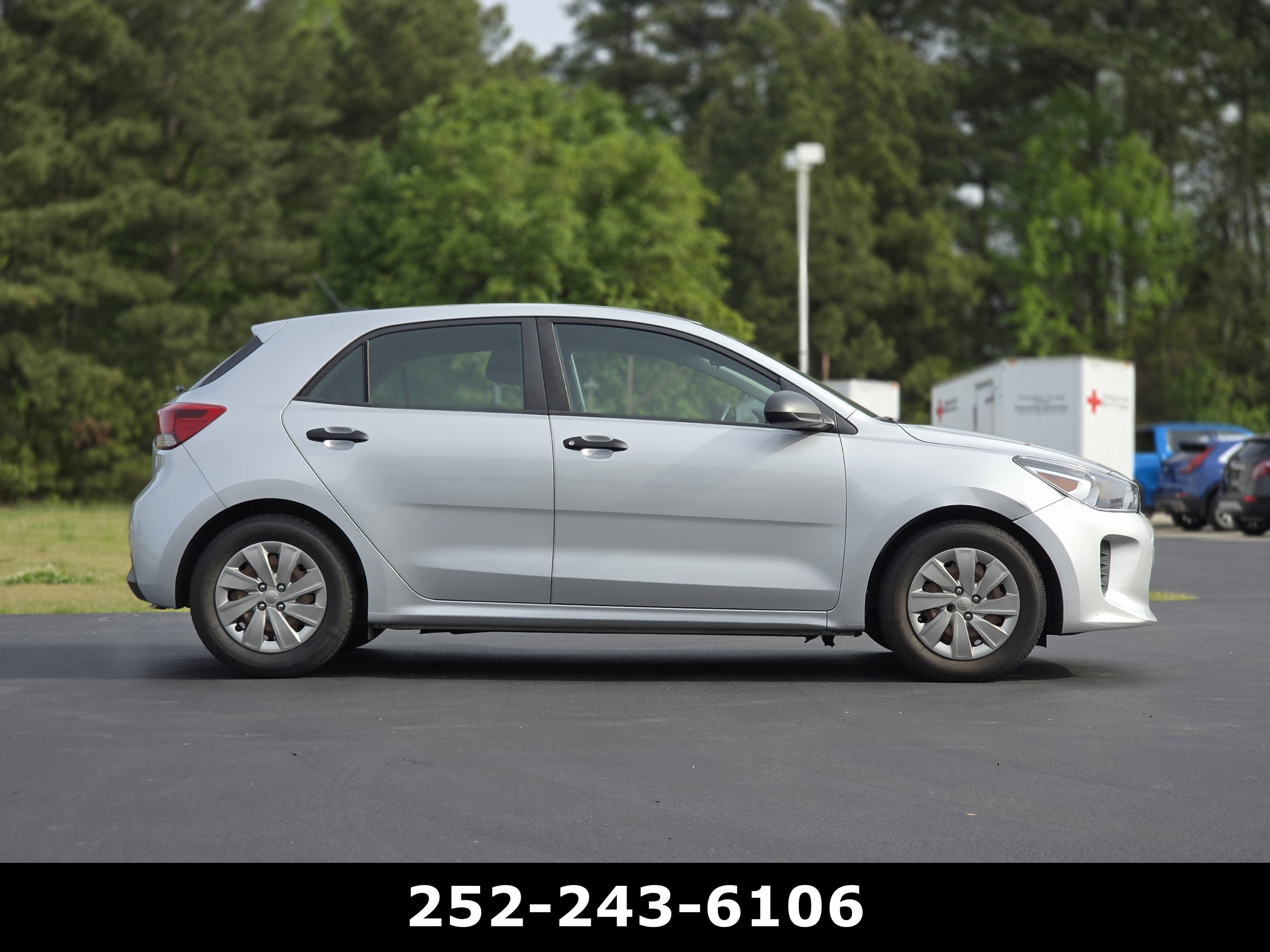 2018 Kia Rio 5-Door LX