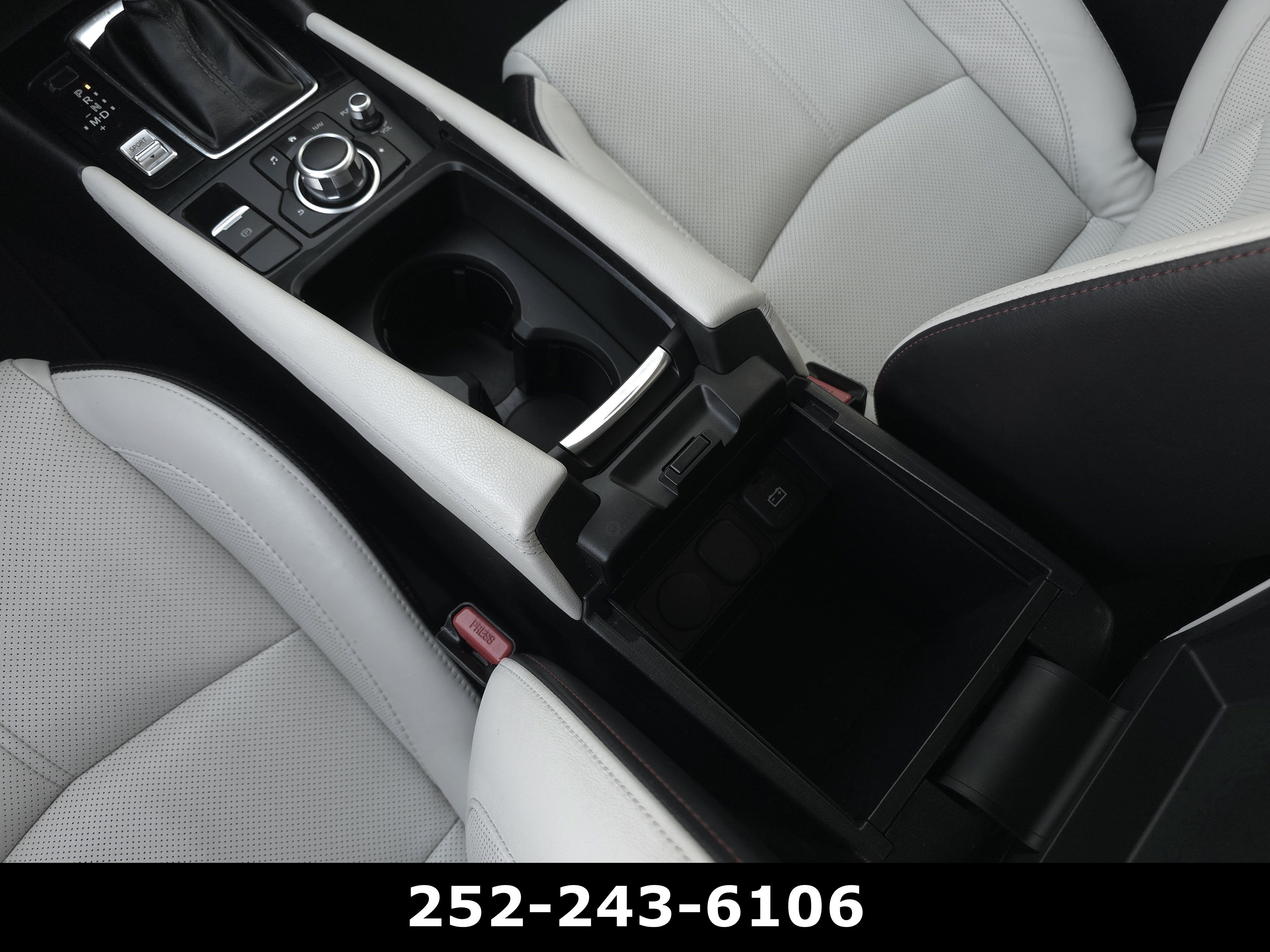 2017 Mazda Mazda3 5-Door Grand Touring