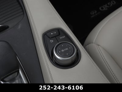 2021 INFINITI QX50 LUXE