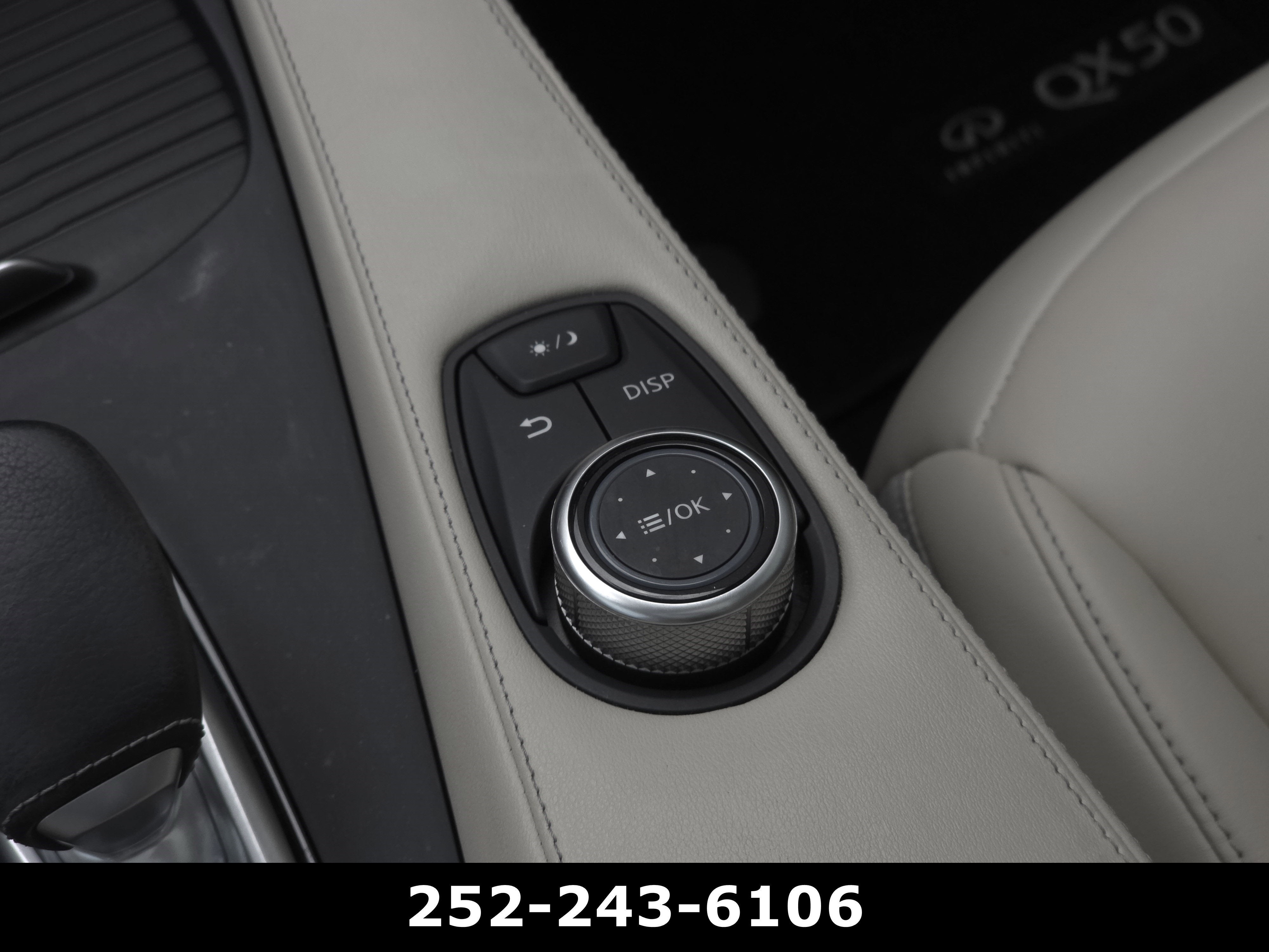 2021 INFINITI QX50 LUXE