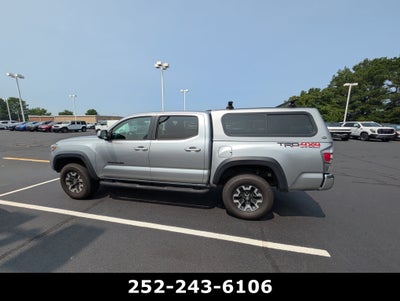 2022 Toyota Tacoma 4WD SR