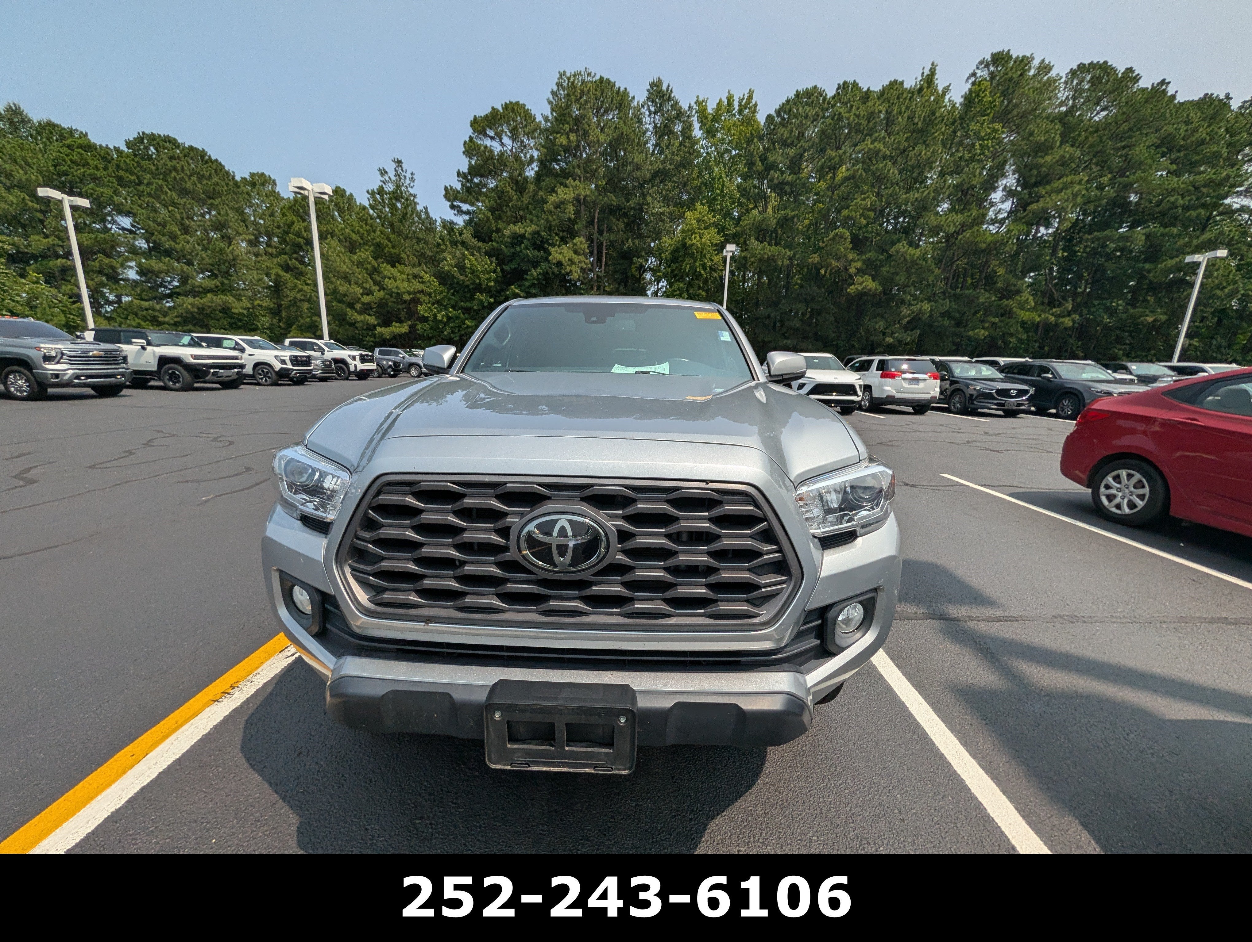 2022 Toyota Tacoma 4WD SR