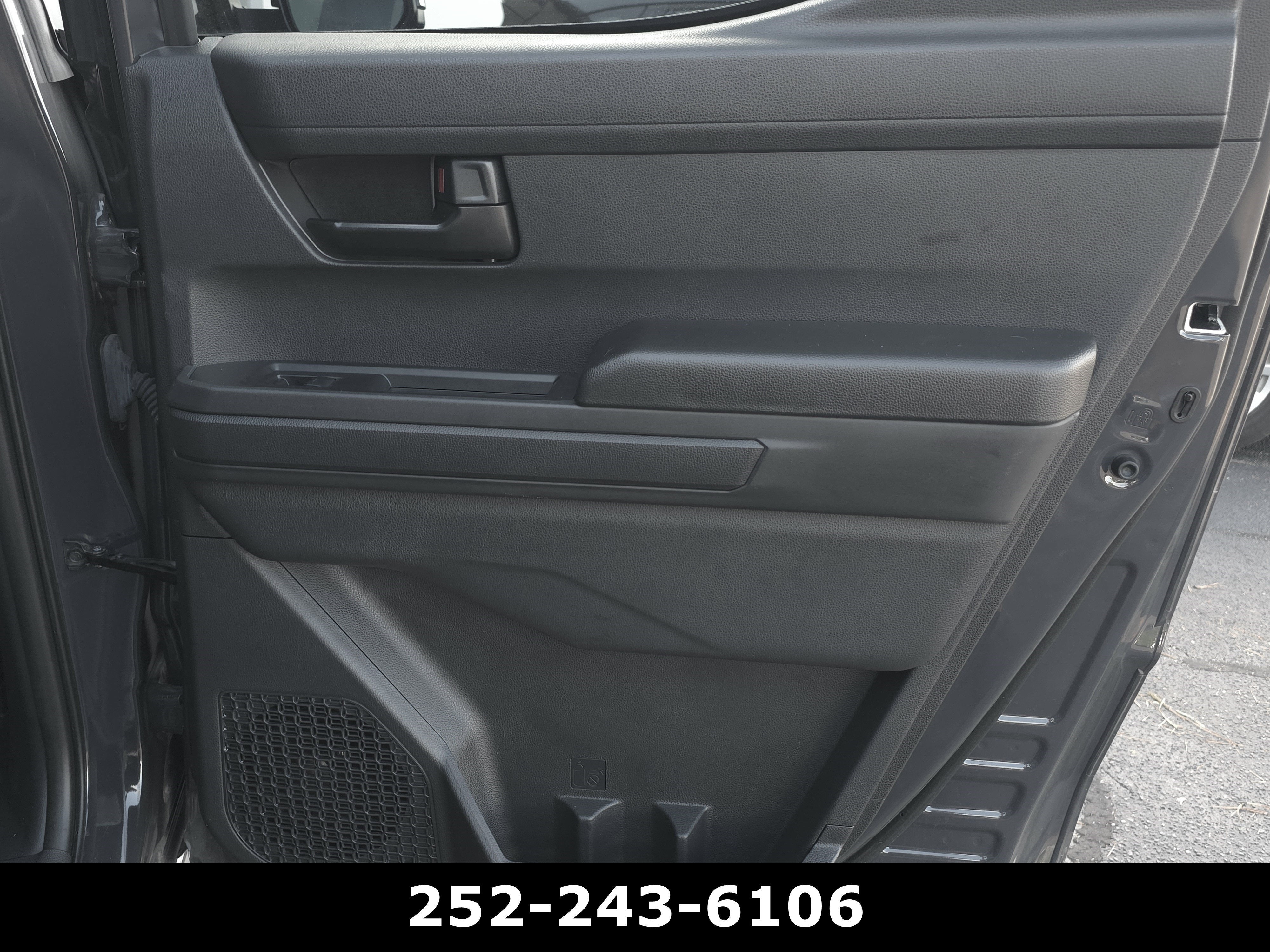 2025 Toyota Tacoma 4WD SR