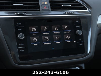 2024 Volkswagen Tiguan SE R-Line Black