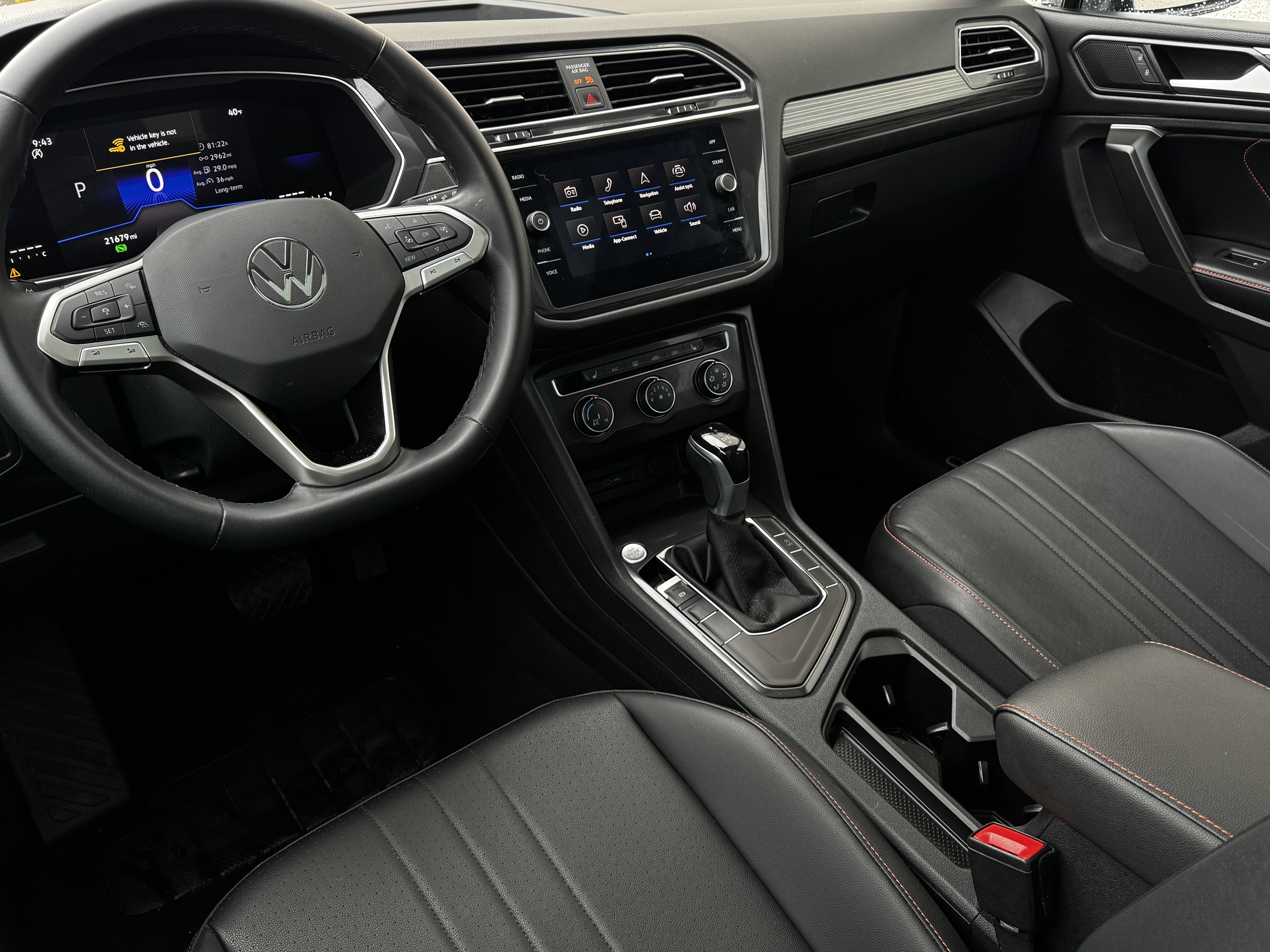 2024 Volkswagen Tiguan 2.0T Wolfsburg Edition