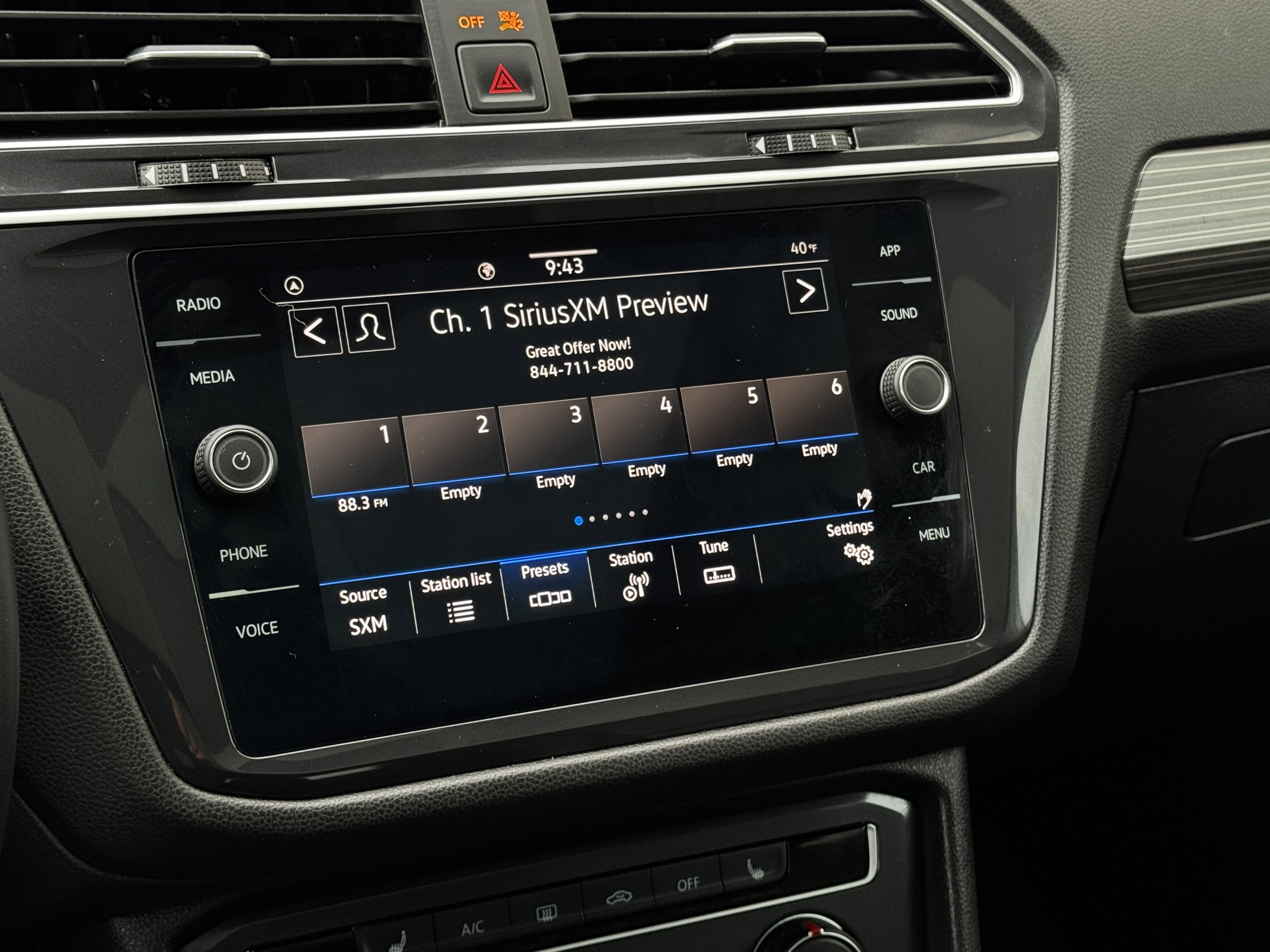 2024 Volkswagen Tiguan 2.0T Wolfsburg Edition